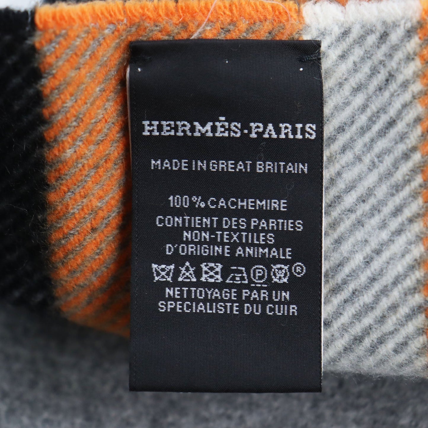 HERMES Scarf Main: 100% cashmere, part: leather Gray type Orange mens Used