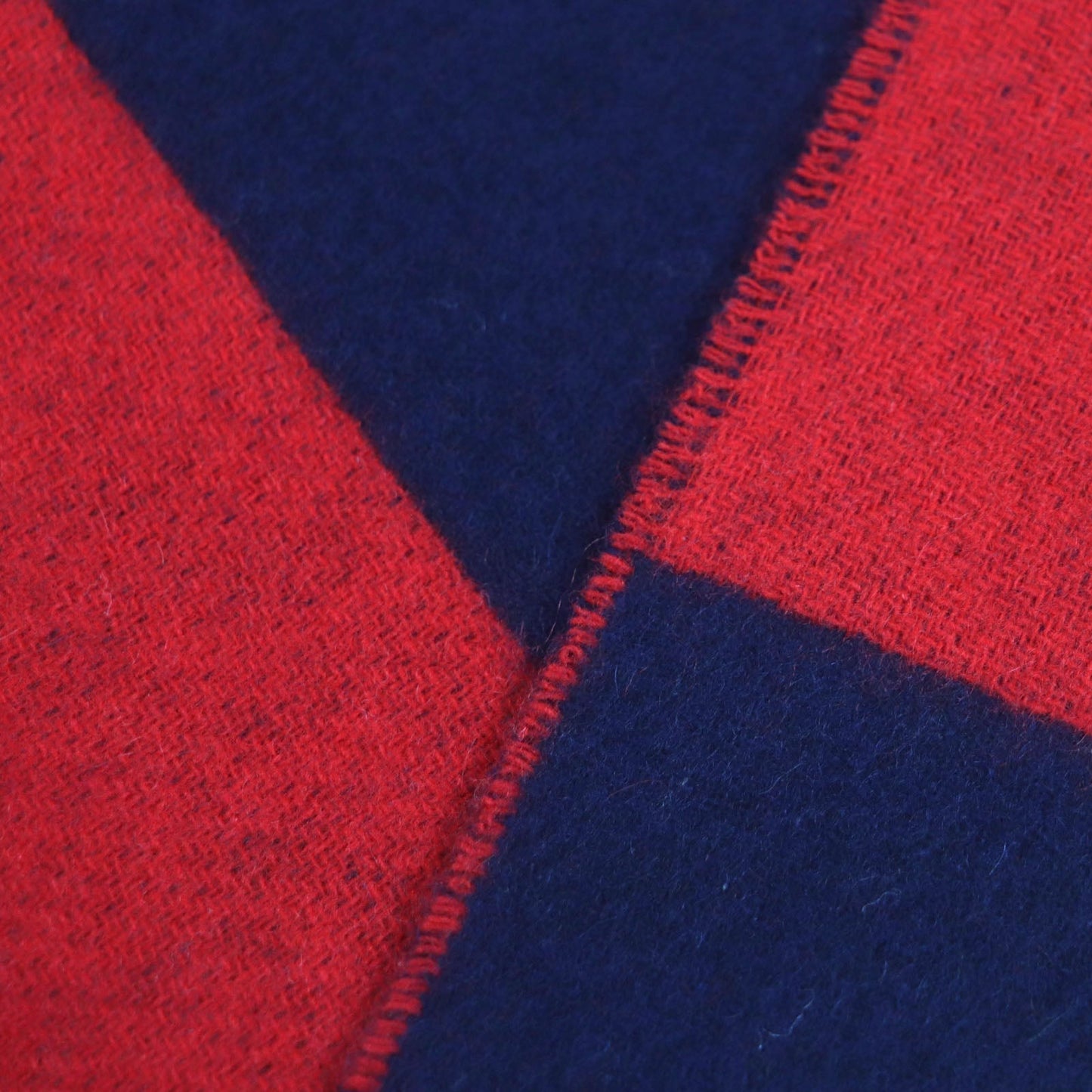 HERMES Scarf H258091S Main: 100% cashmere MARINE/ROUGE mens Used