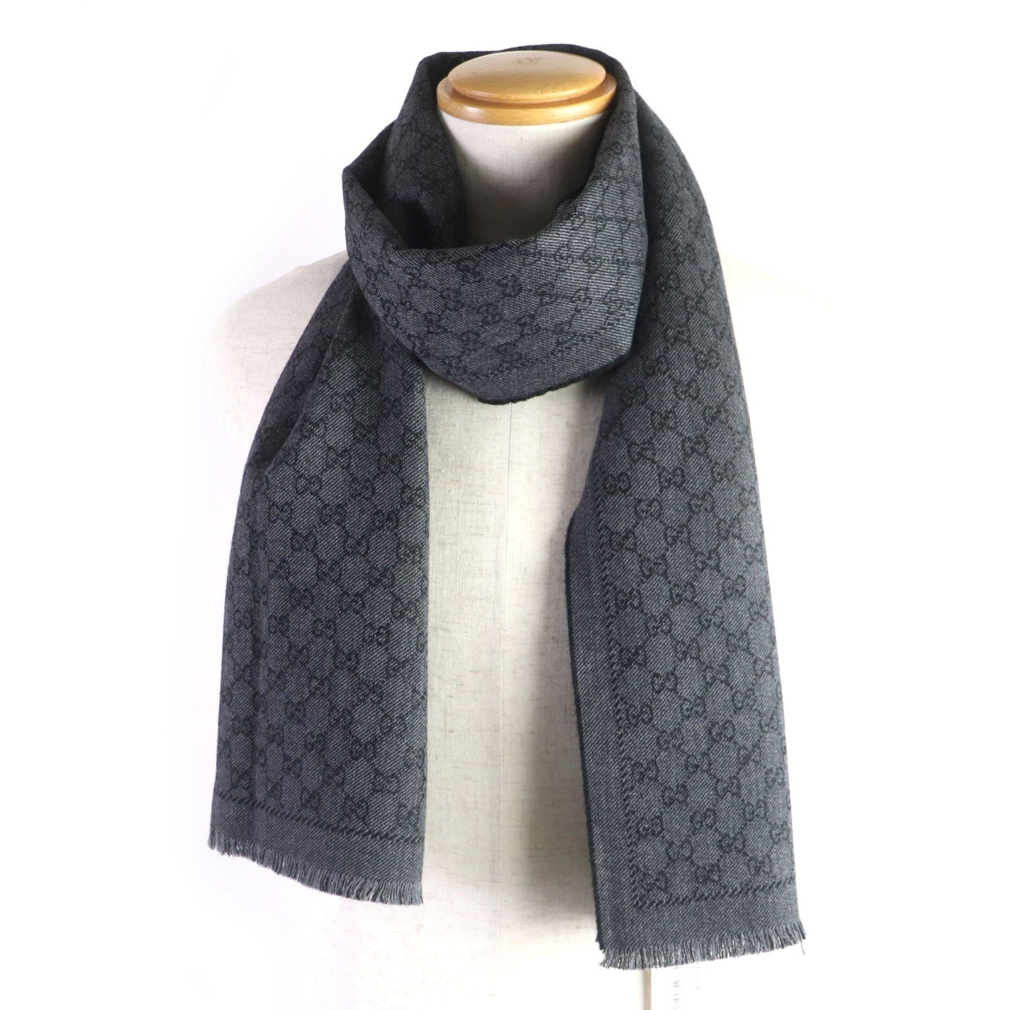 GUCCI Scarf 402093 Main: 100% wool Gray black mens Used