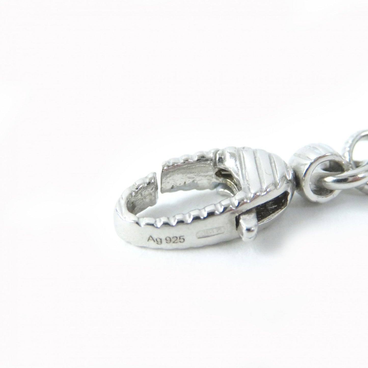 GUCCI bracelet 433499 AG925 Silver Interlocking G BEE Coin 18