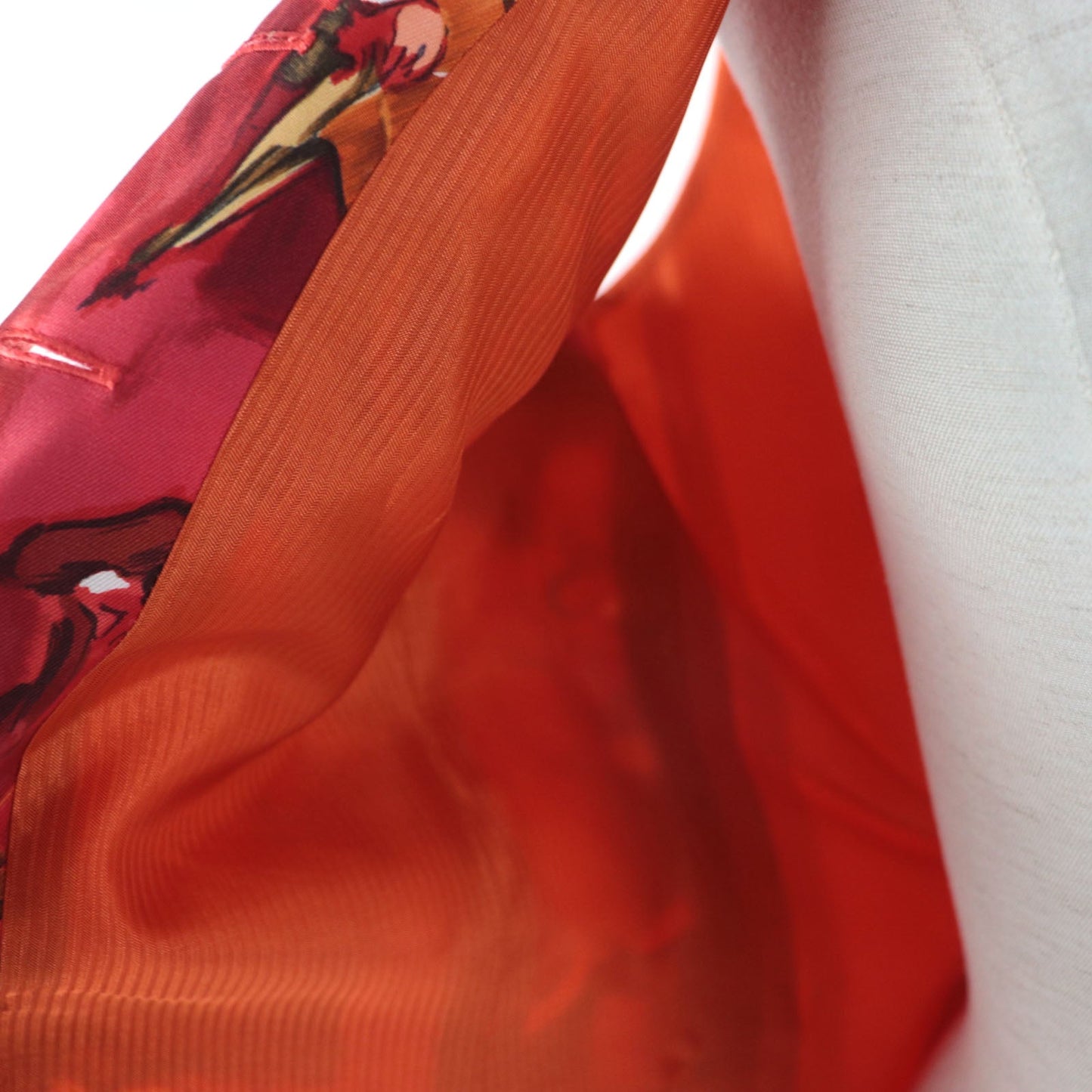 HERMES Best Main: 100% silk, Main: 100% acetate, Lining: 100% acetate Orange type CONCERTO Concerto Women 38 Used