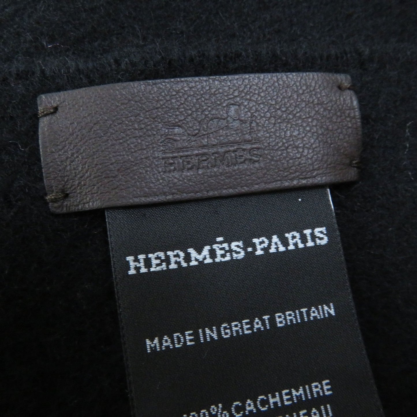 HERMES Scarf Main: 100% cashmere, Lining: 100% silk, Leather part: sheepskin black Escharp Pocket Silk In Women Used
