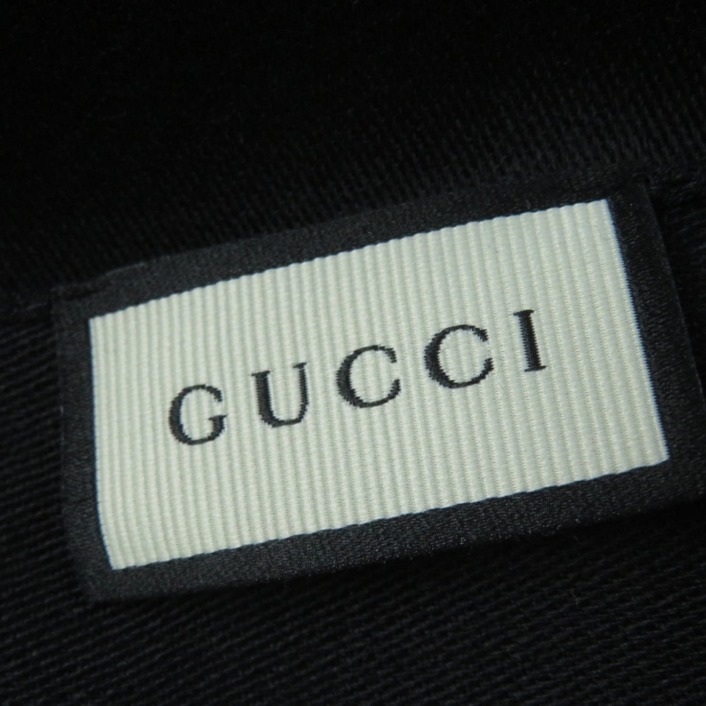 GUCCI shawl 165904 wool black