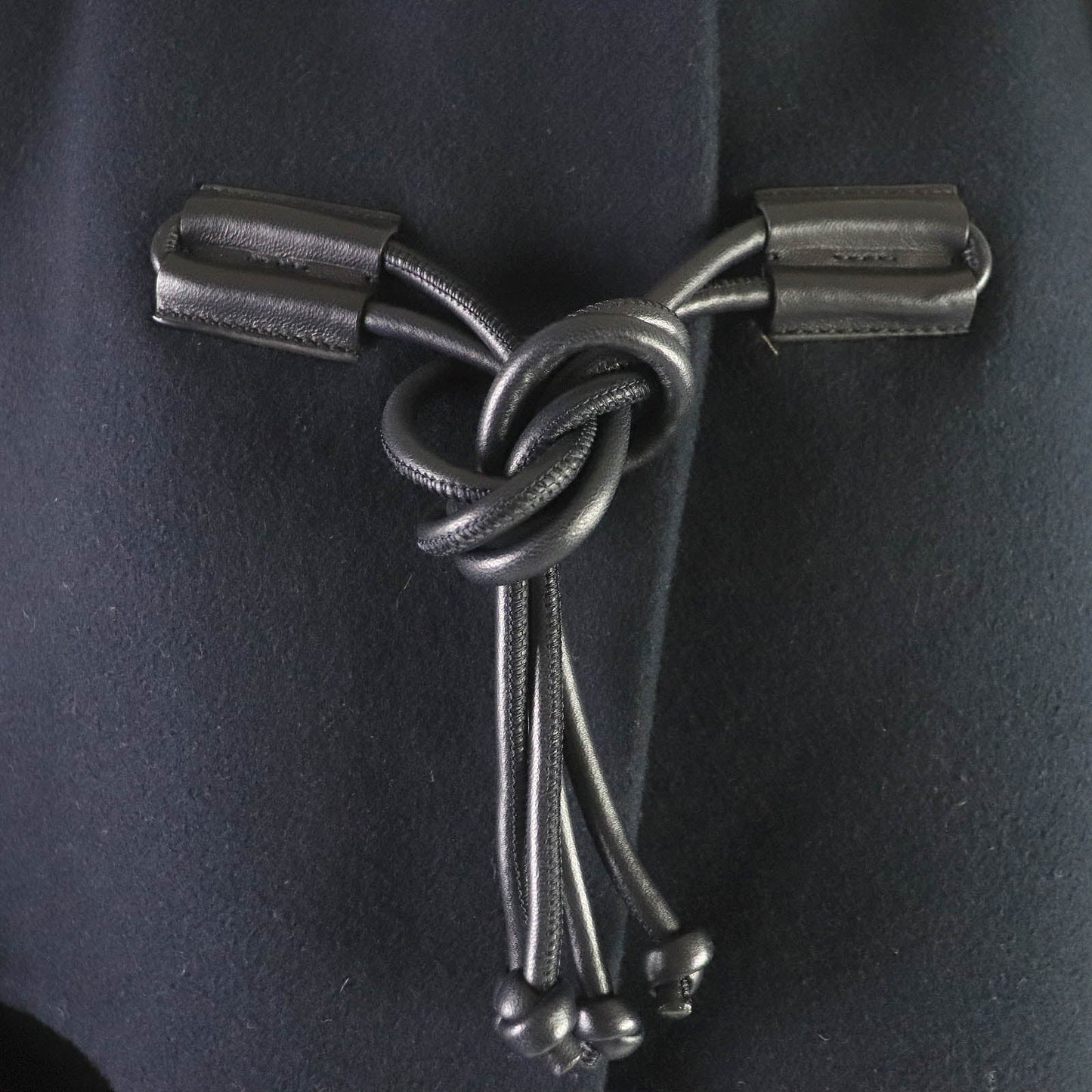 HERMES coat 2H0114DB Main: 100% cashmere, part: lamb leather Black navy Women 36 Used