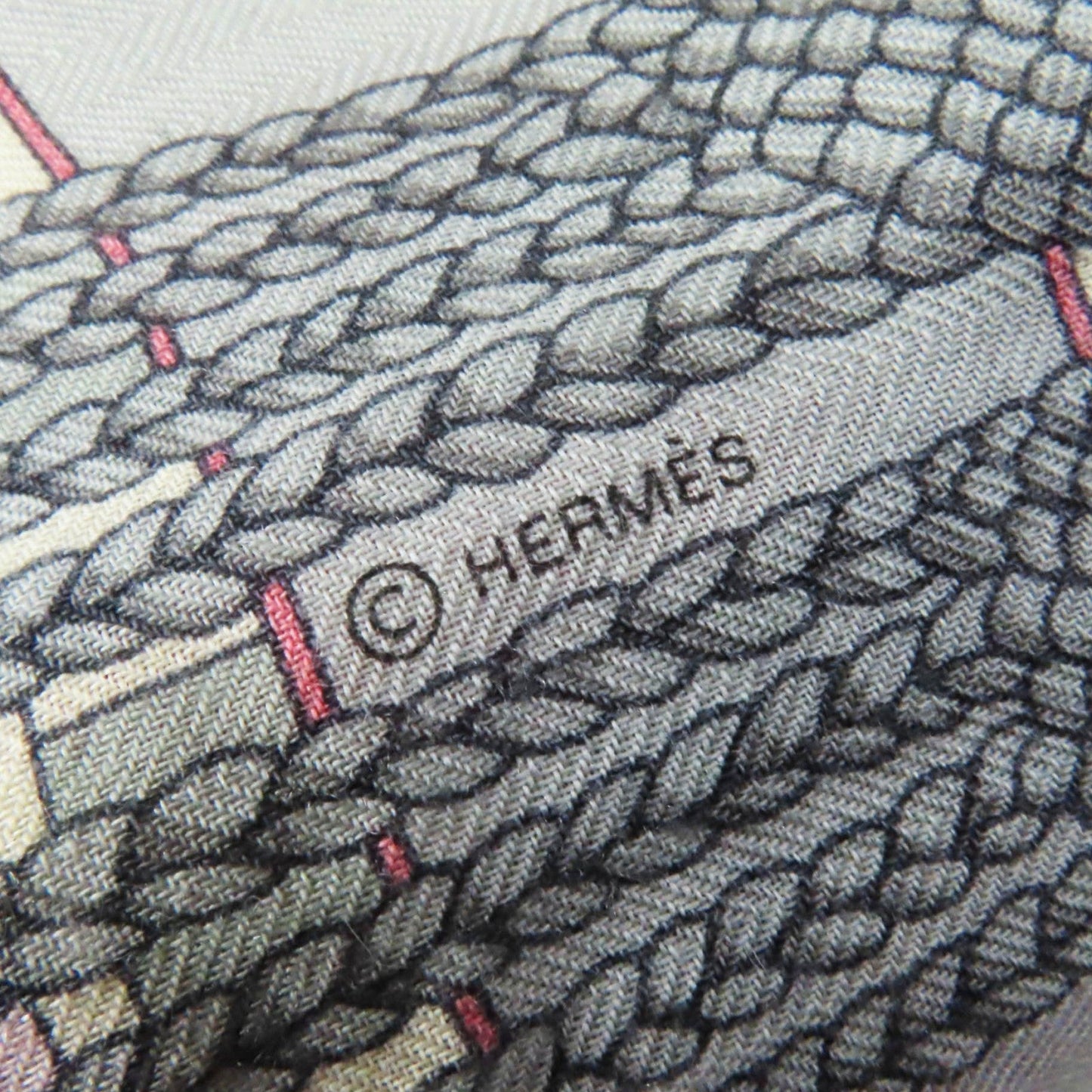 HERMES Stall SANGLES EN ZIGZAG ジグザグのサングル cashmere Multi Carre140 Caregean
