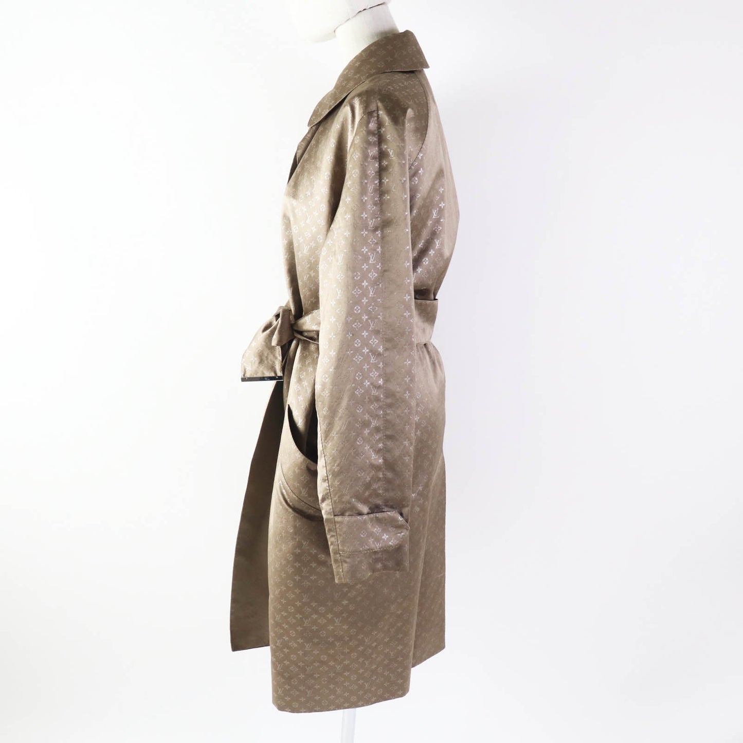LOUIS VUITTON coat silk Brown 38