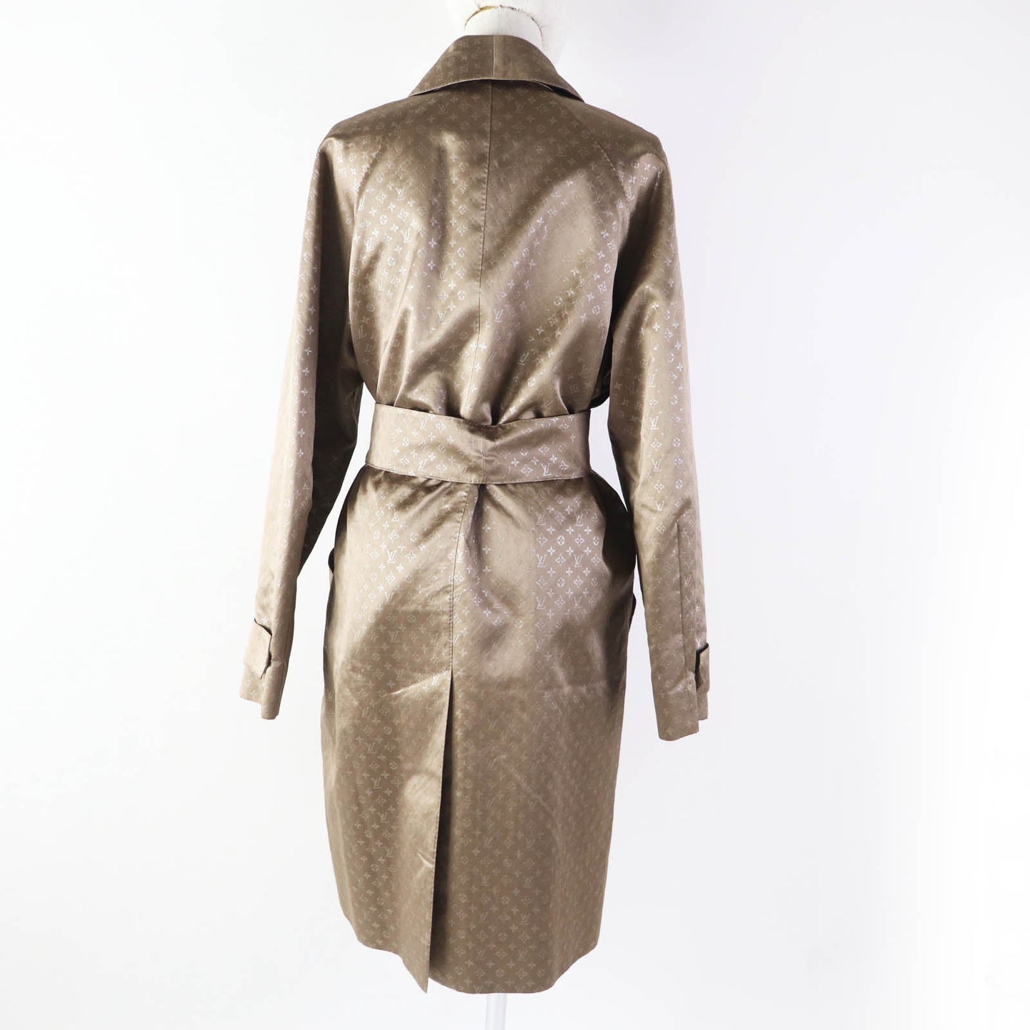 LOUIS VUITTON coat silk Brown 38