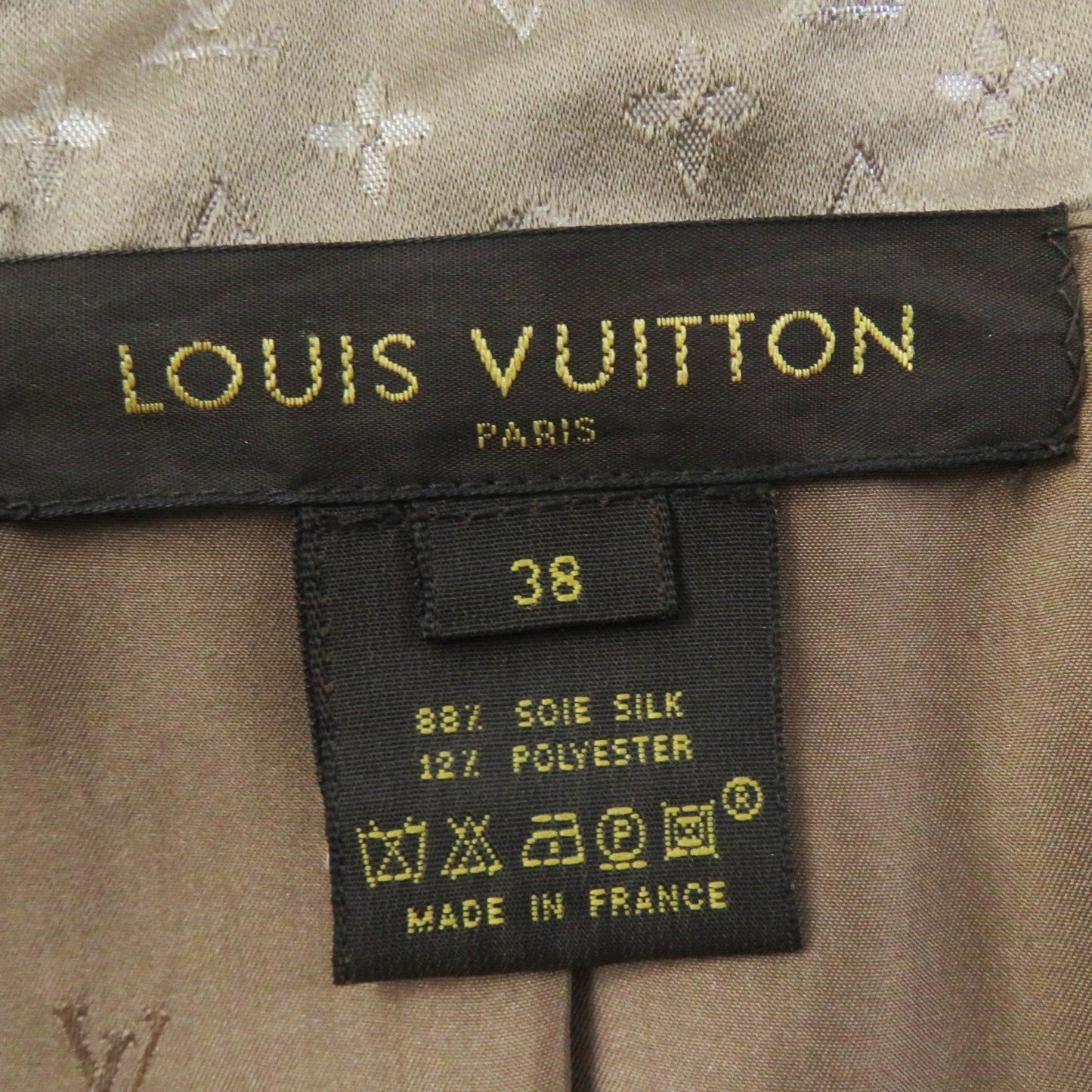 LOUIS VUITTON coat silk Brown 38