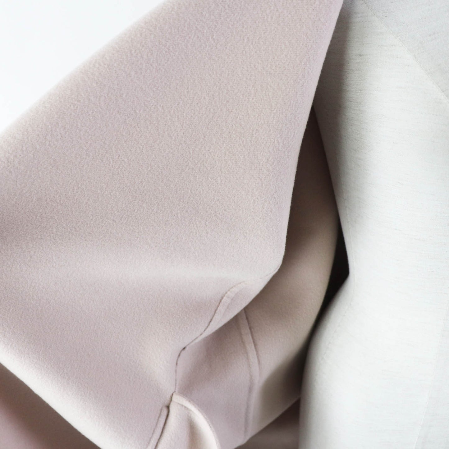 HERMES coat cashmere pink beige 34