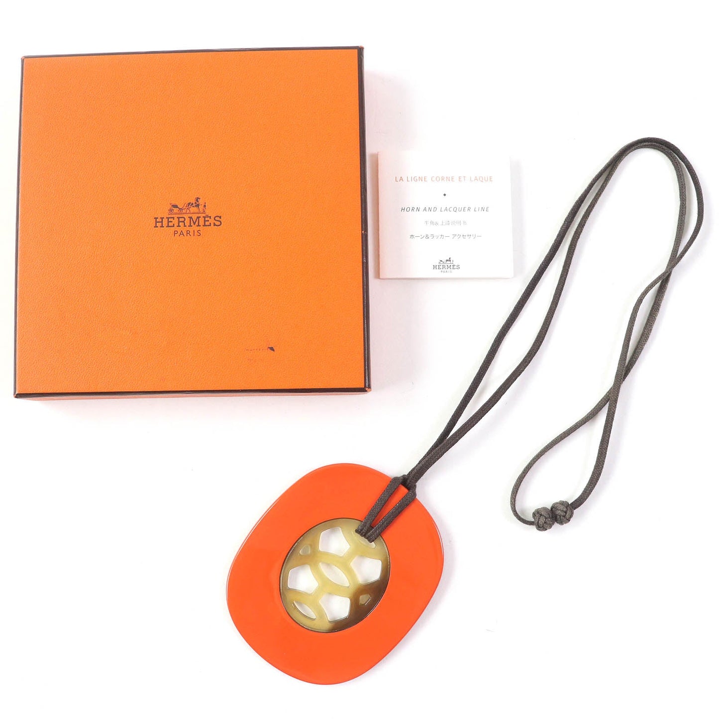 HERMES Necklace Buffalo Fawn Lacquer Wood Orange Brown type Lift GM