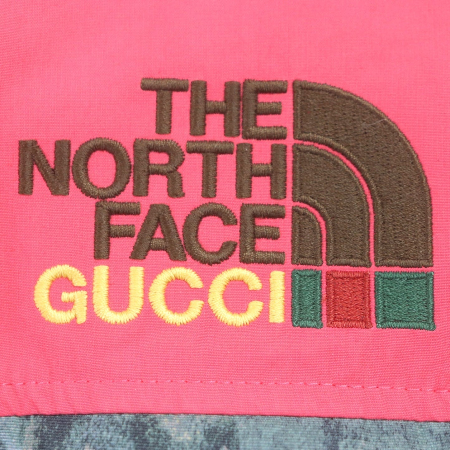 GUCCI Down jacket 663895 Outer: 100% nylon, Outer: 73% nylon, Outer: 27% cotton, Lining: 100% nylon, Filling: 85% down, 15% feather Multi Forest mens L Used