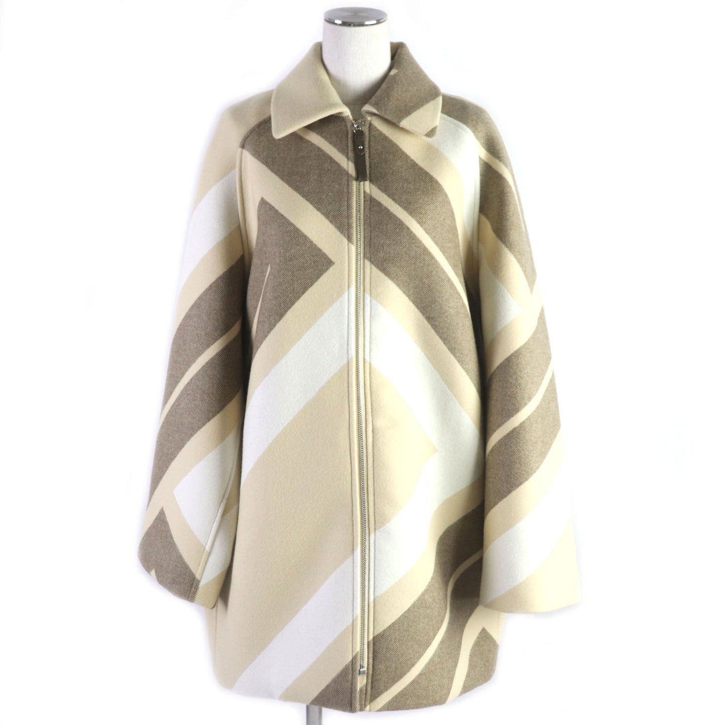 HERMES coat wool Beige type 40