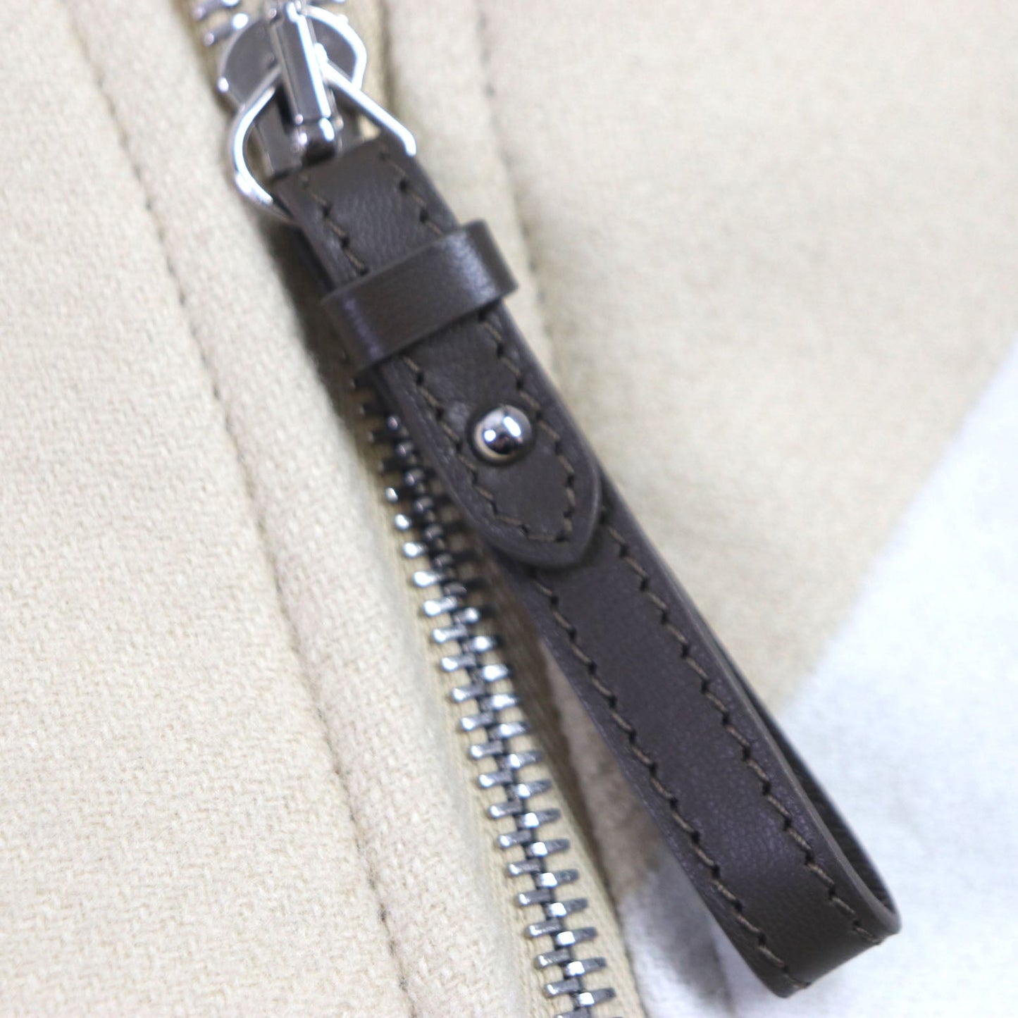 HERMES coat wool Beige type 40