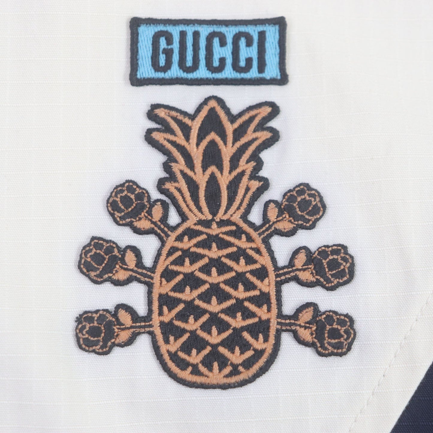 GUCCI 669142 Outer: 70% cotton, Outer: 30% nylon, Lining: 100% rayon, Applique: 100% polyester Multi mens 48 Used