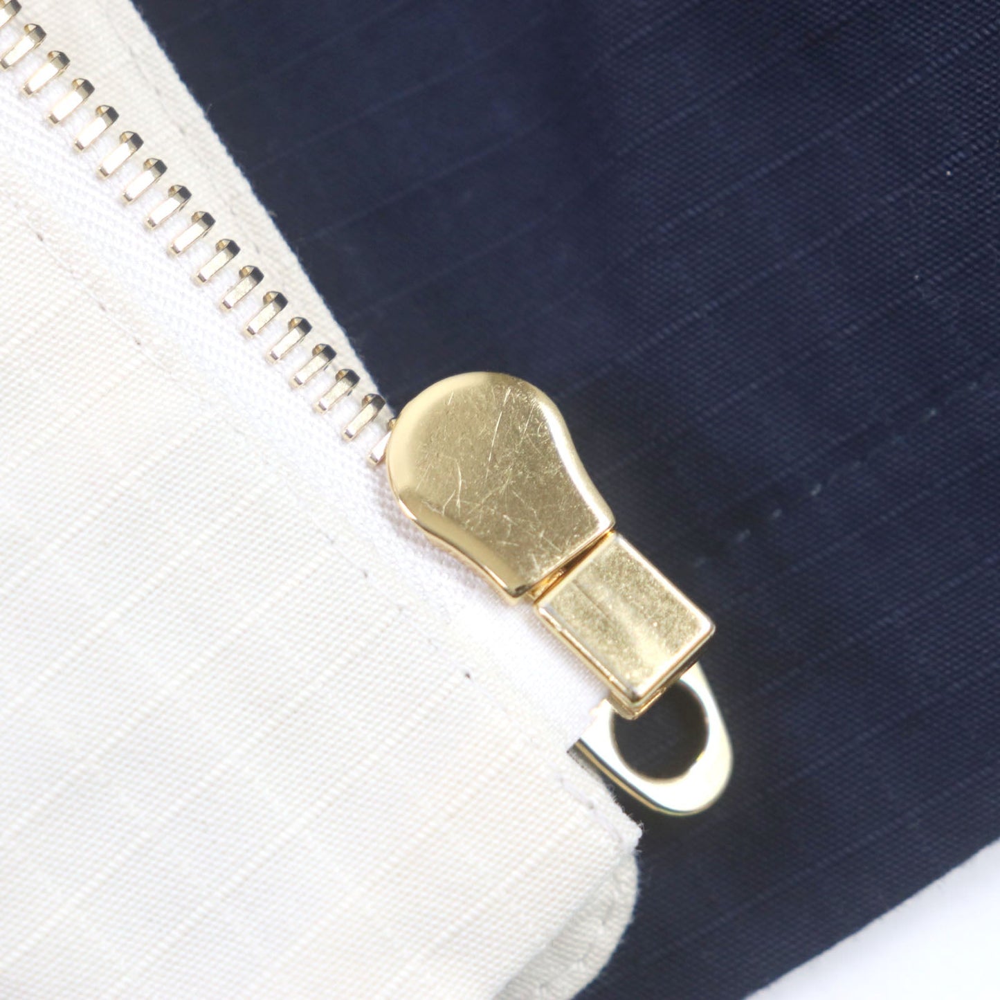 GUCCI 669142 Outer: 70% cotton, Outer: 30% nylon, Lining: 100% rayon, Applique: 100% polyester Multi mens 48 Used