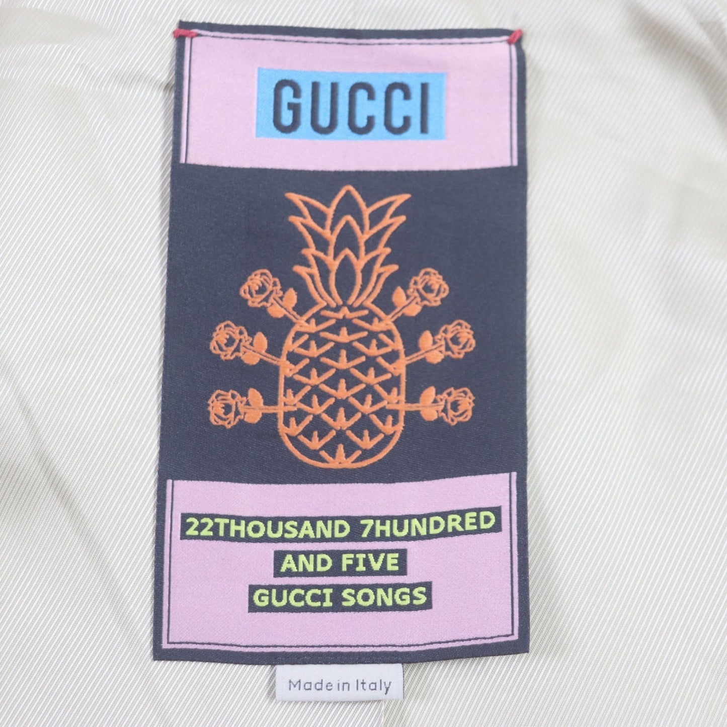 GUCCI 669142 Outer: 70% cotton, Outer: 30% nylon, Lining: 100% rayon, Applique: 100% polyester Multi mens 48 Used