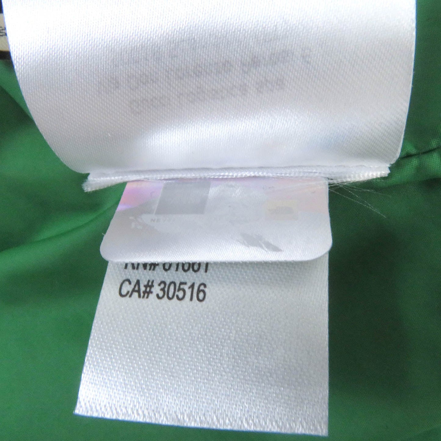 GUCCI Mountain Hoodie 671467 Main: 100% nylon, some parts: 100% polyester Ivory mens M Used