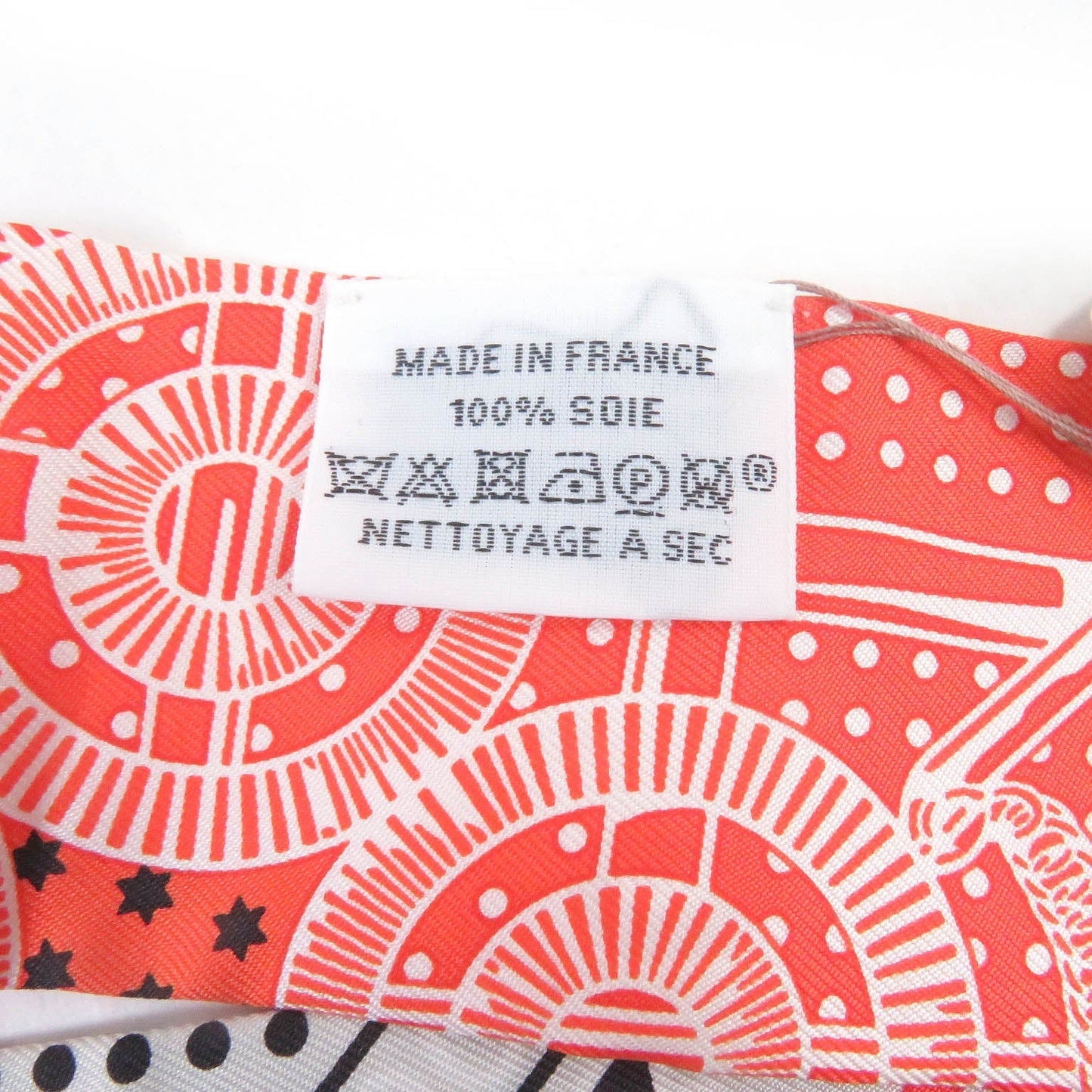 HERMES scarf H062978S silk Vermilion/Gris Perle/White Twilly