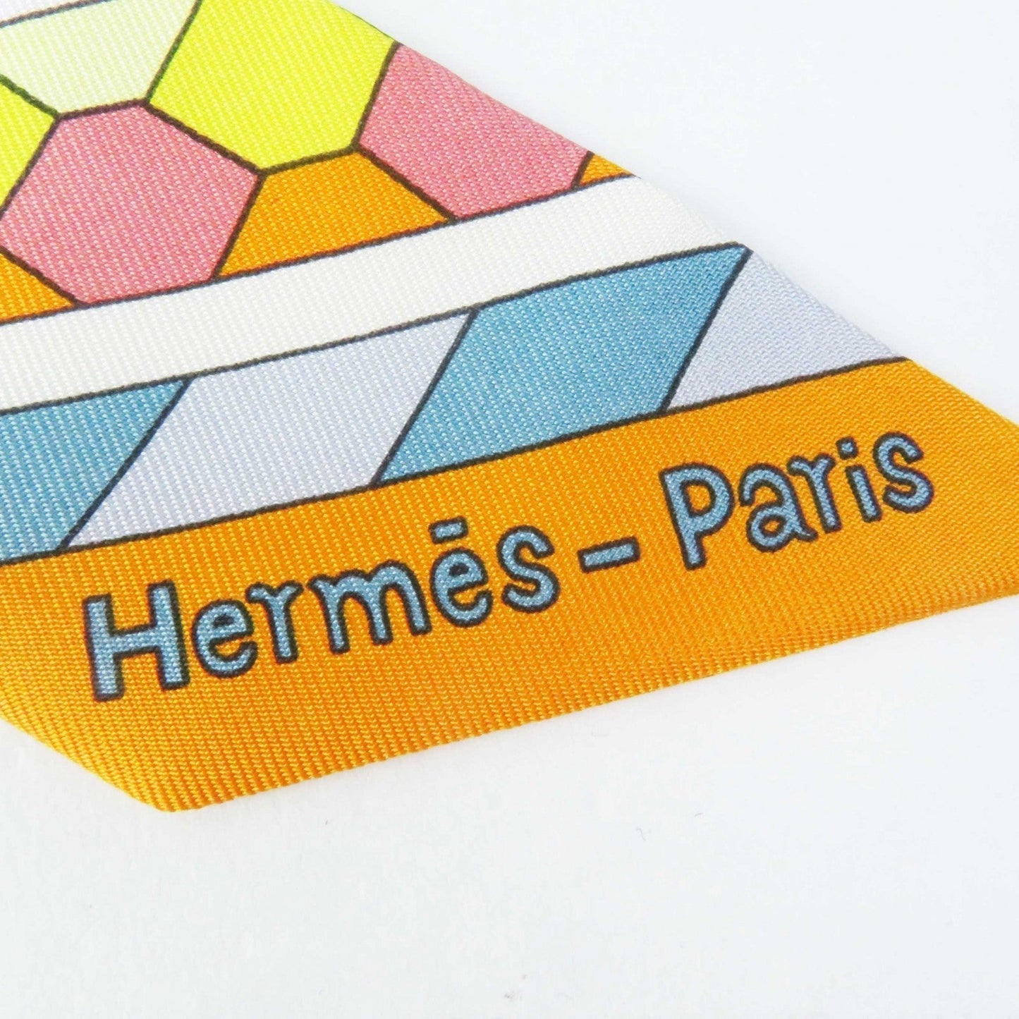 HERMES scarf silk Orange/Jaune vif/Vert de Gris Twilly Les Murmures de la Foret Whispering in the Forest