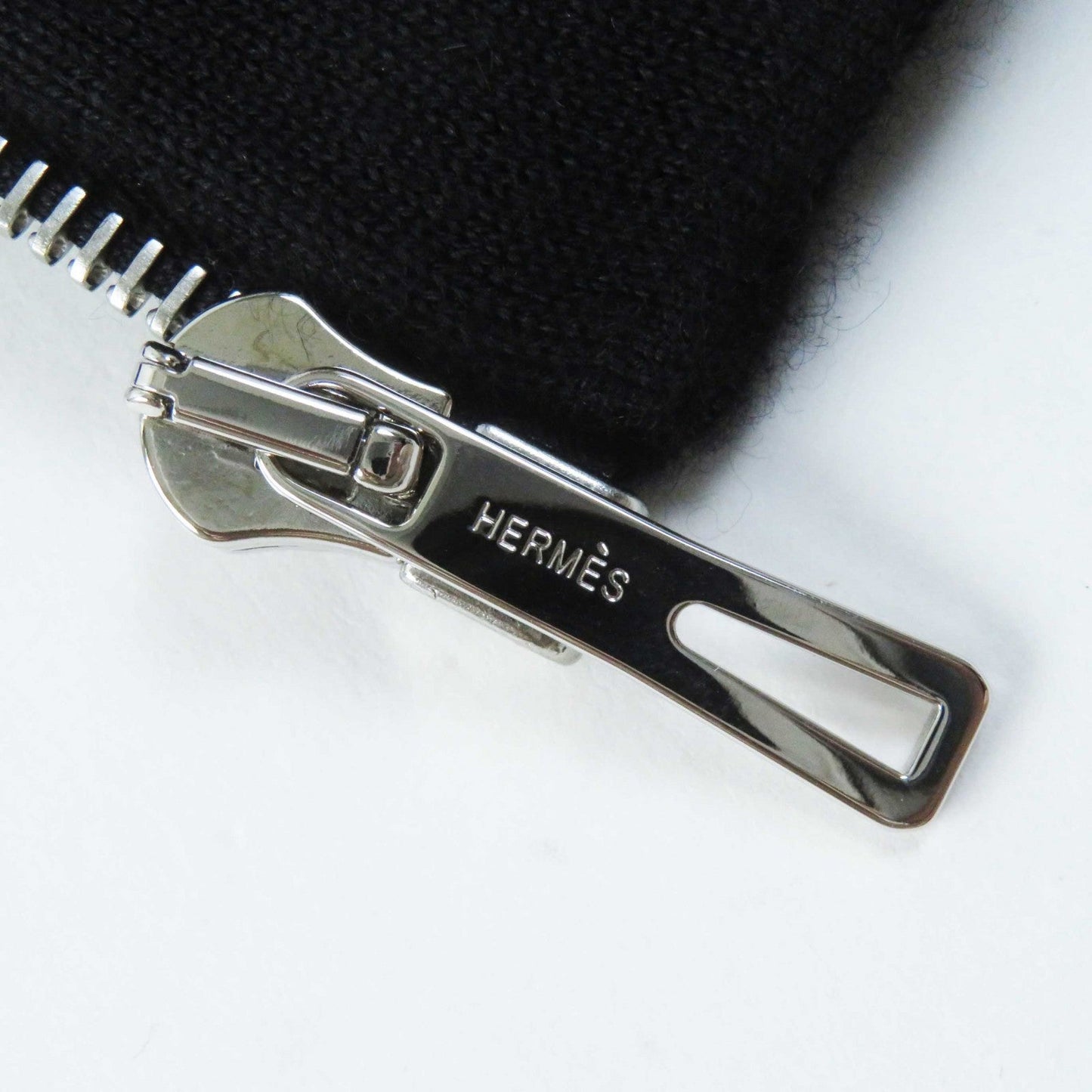 HERMES cardigan 2E2201D3 cashmere black Crickets 38