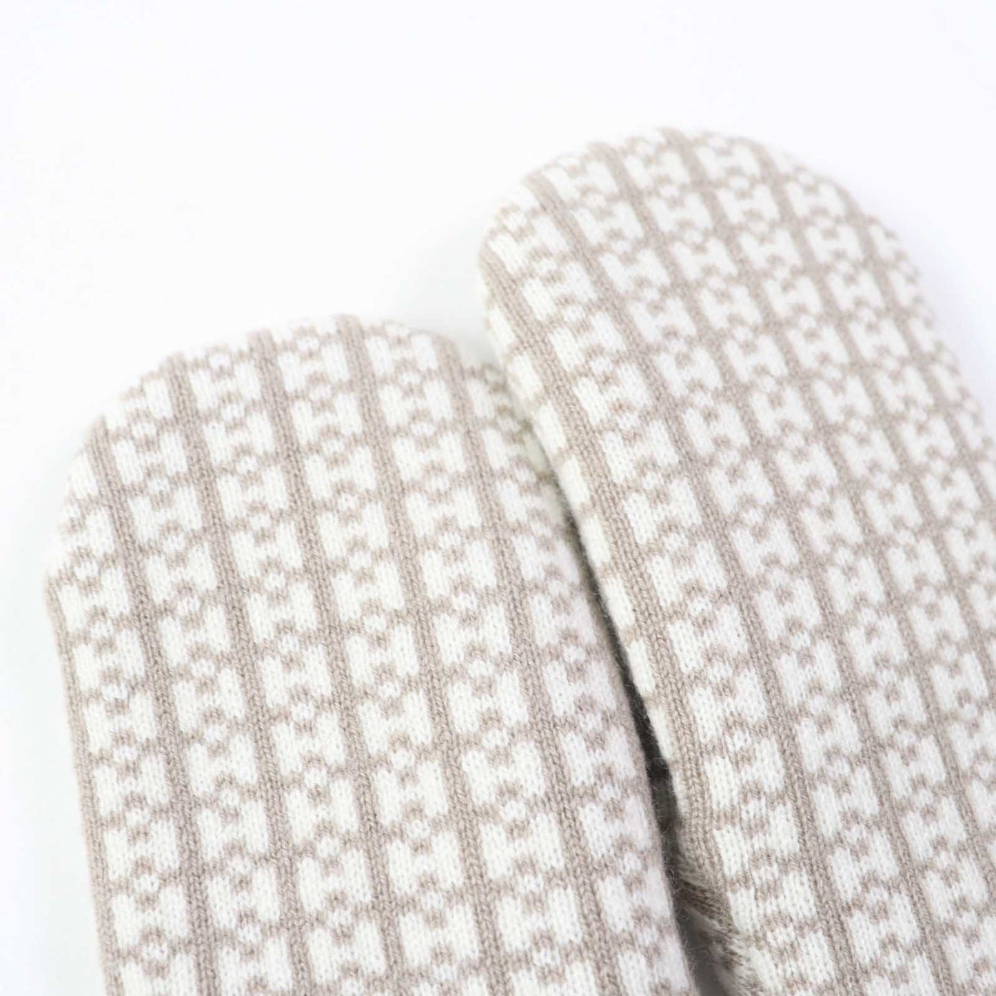 HERMES gloves cashmere Greige Ivory Hope S