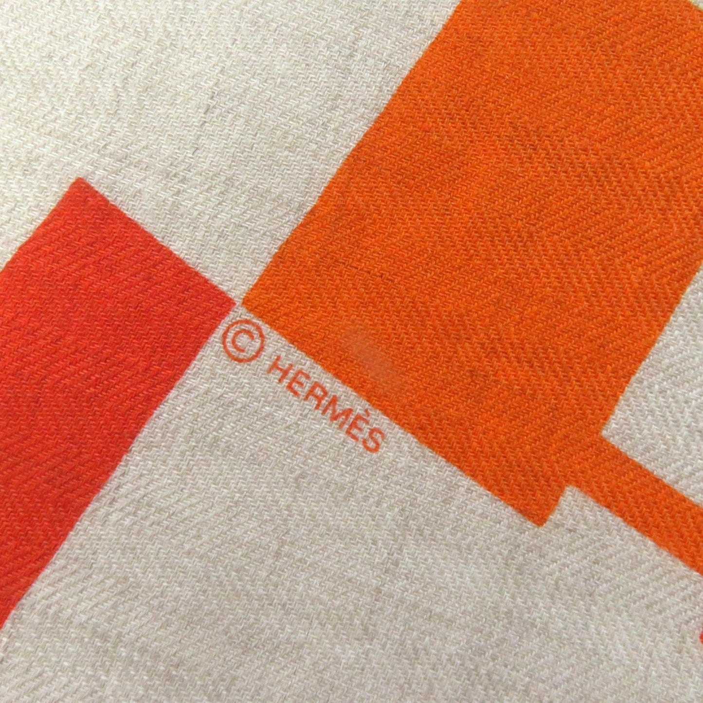 HERMES Stall cashmere Orange Carre140 Caregean