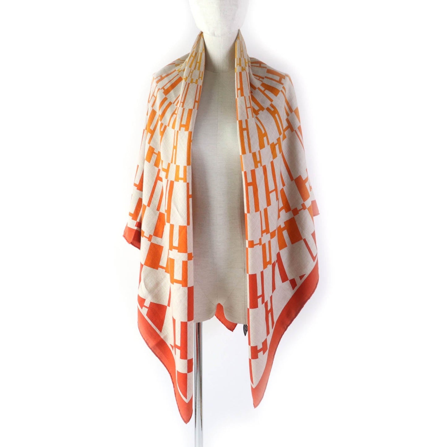 HERMES Stall cashmere Orange Carre140 Caregean