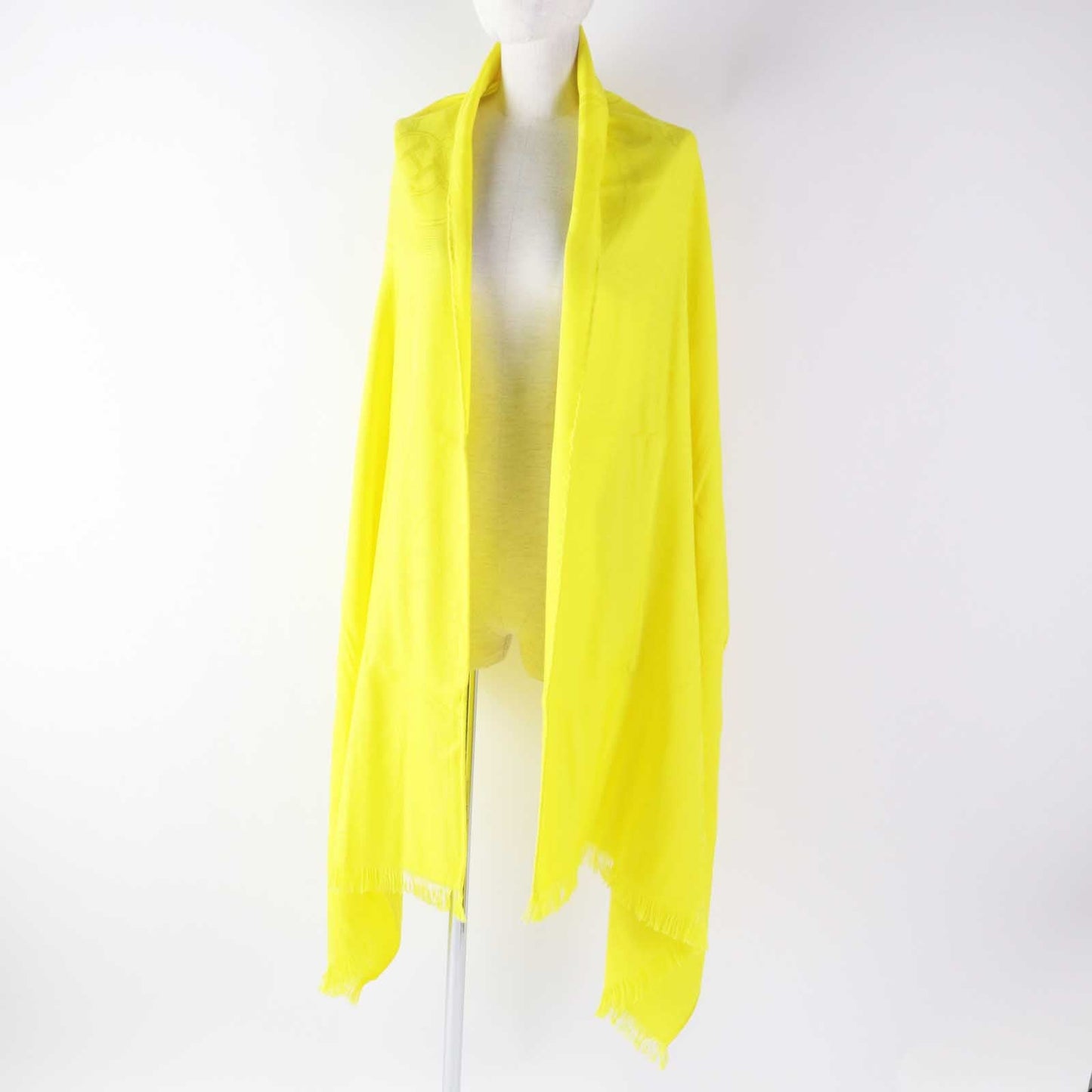 HERMES Stall cashmere yellow New Libris