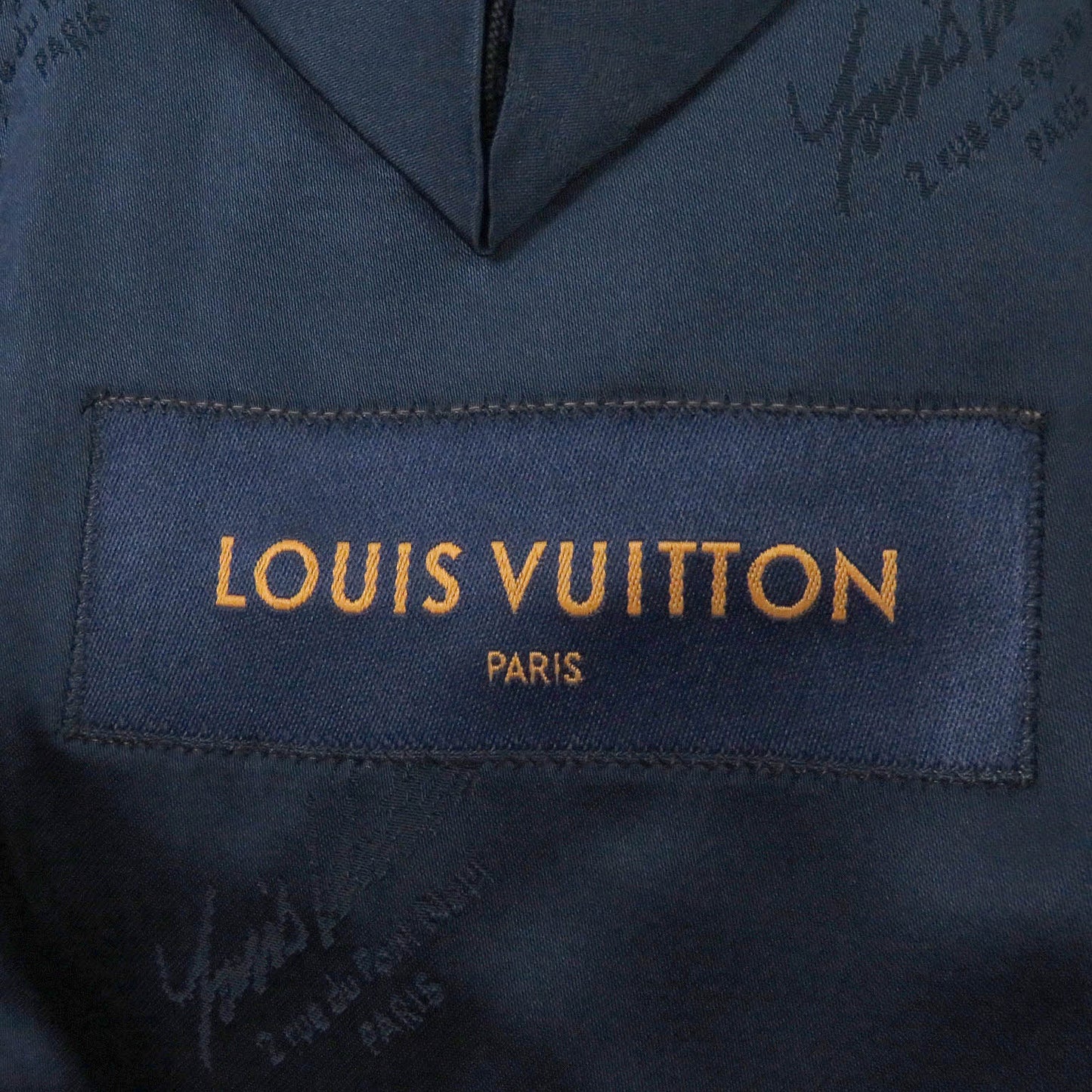 LOUIS VUITTON Blouson Outer: 100% wool, Lining: 35% acetate, Lining: 31% rayon, Lining: 24% cupra, Lining: 10% cotton Navy mens 50 Used