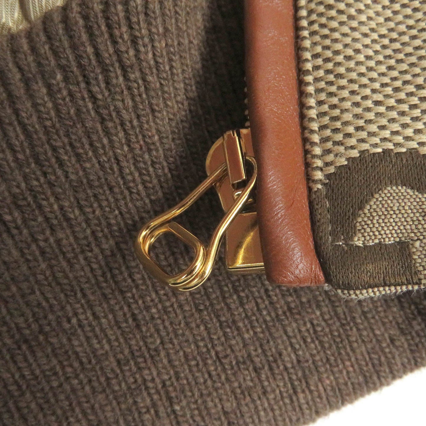 GUCCI Blouson Outer: 70% cotton, Outer: 30% polyester, Lining: 100% rayon, Part: 100% wool, Part: Lamb leather beige mens 44 Used