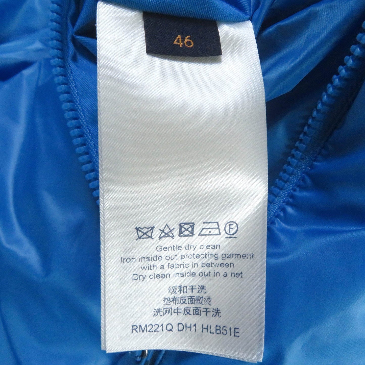 LOUIS VUITTON Blouson 1A9FOC Outer: 100% polyester, Lining: 100% cotton, Filling: 100% polyester Light blue mens 46 Used