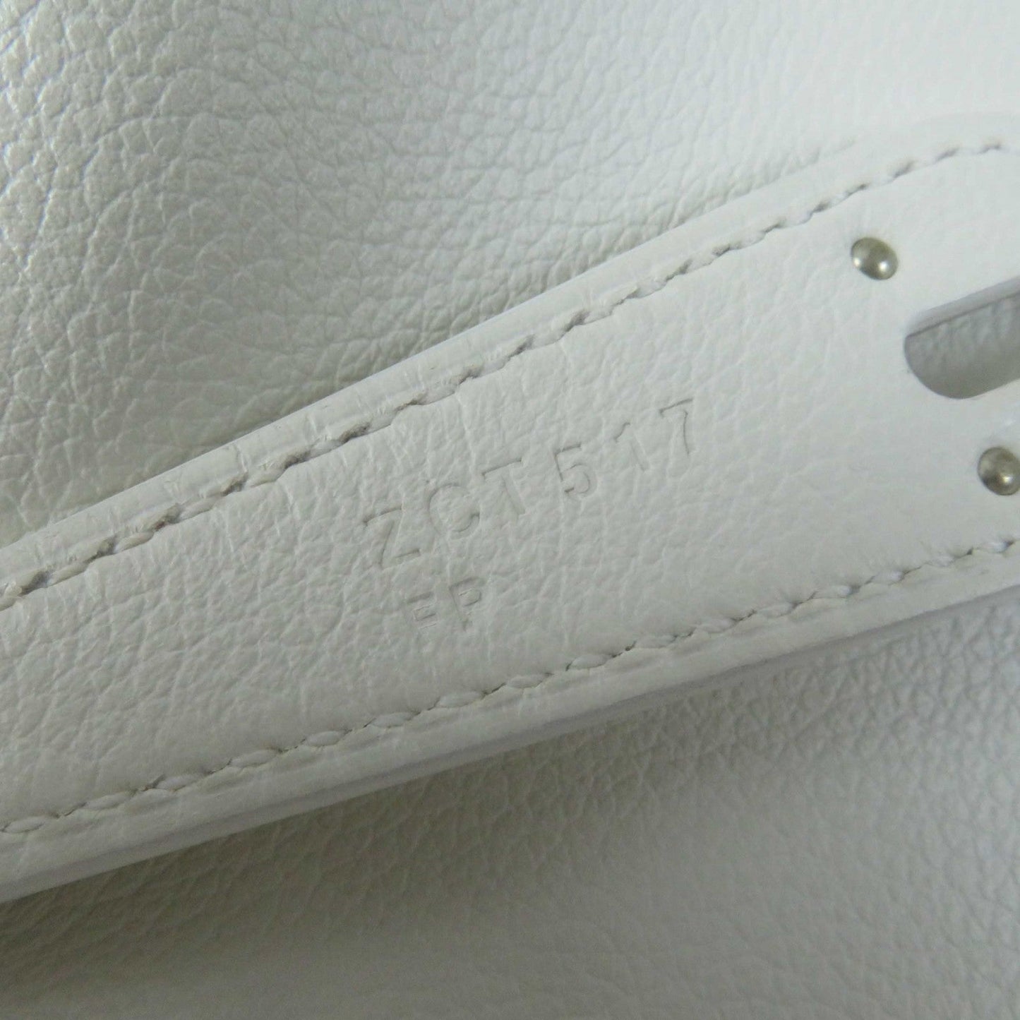 HERMES Shoulder Bag Evercolor white Lindy 26