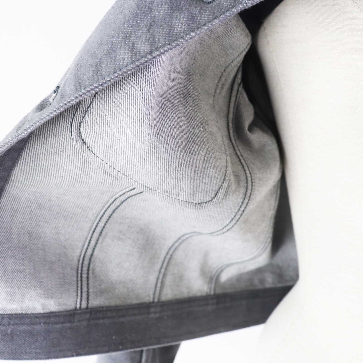 HERMES Denim Jacket 2H0256DT Outer: 100% cotton, Lining: 64% cotton, Lining: 33% rayon, Lining: 3% polyurethane, Part: cowhide gray Women 36 Used