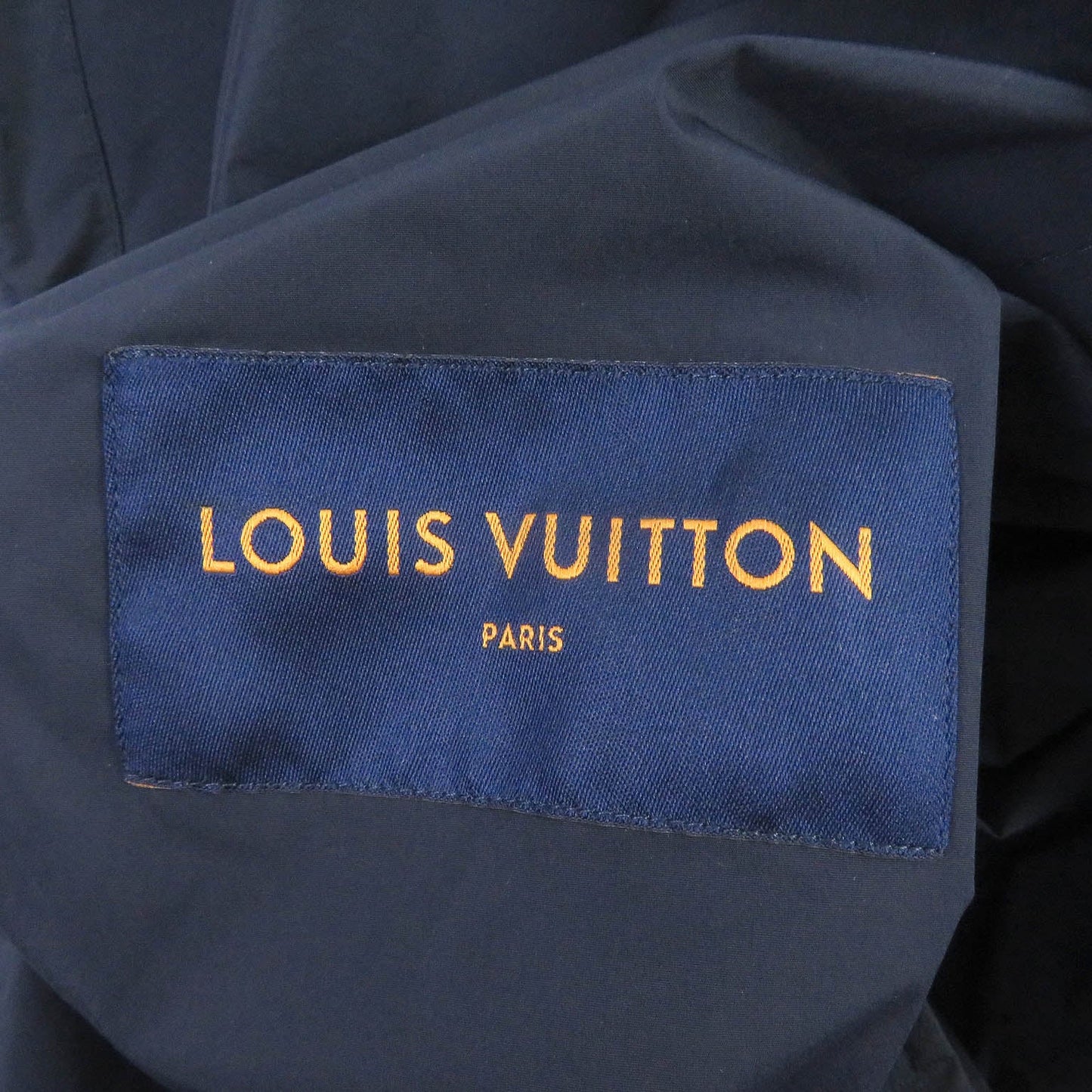 LOUIS VUITTON Blouson Main: 95% nylon, Main: 5% polyurethane, Part: 100% nylon Navy mens 50 Used