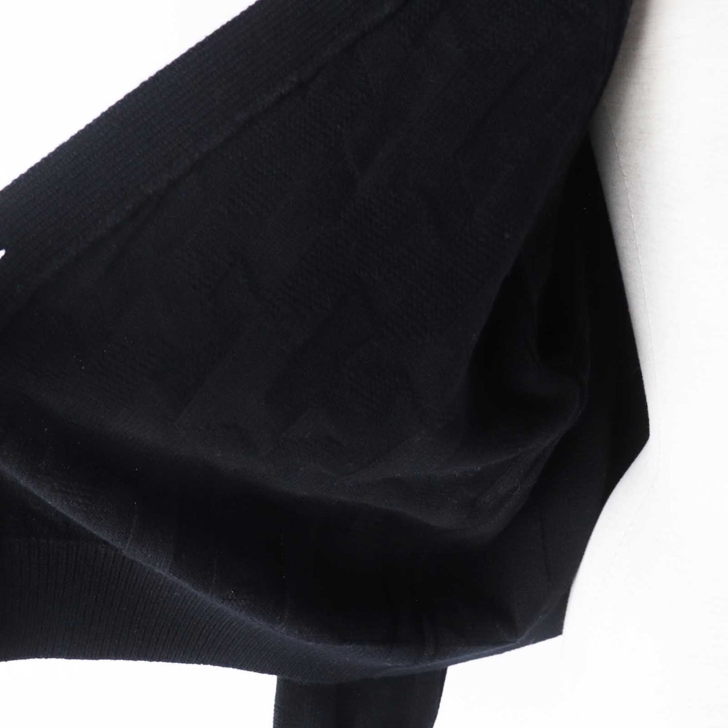 HERMES cardigan 4E2707D3 wool black 40