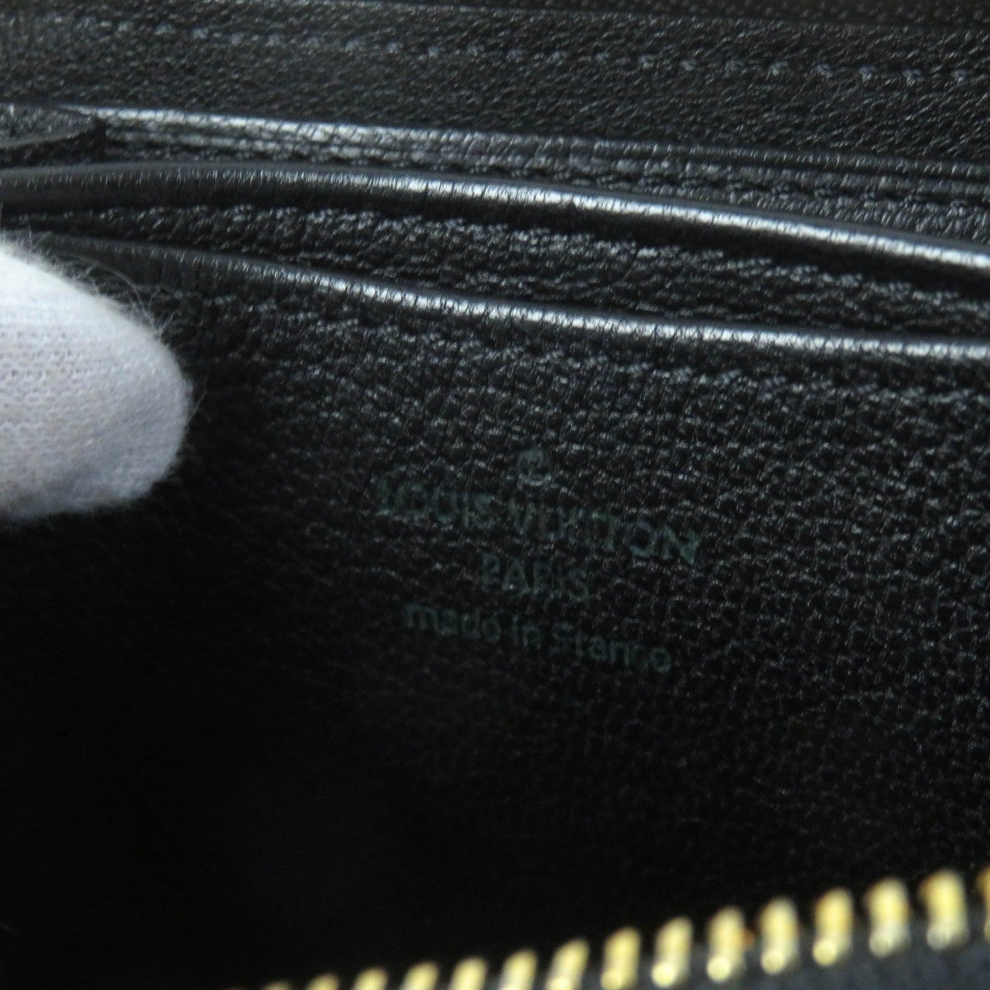 LOUIS VUITTON Coin case N91451 Exotic leather black