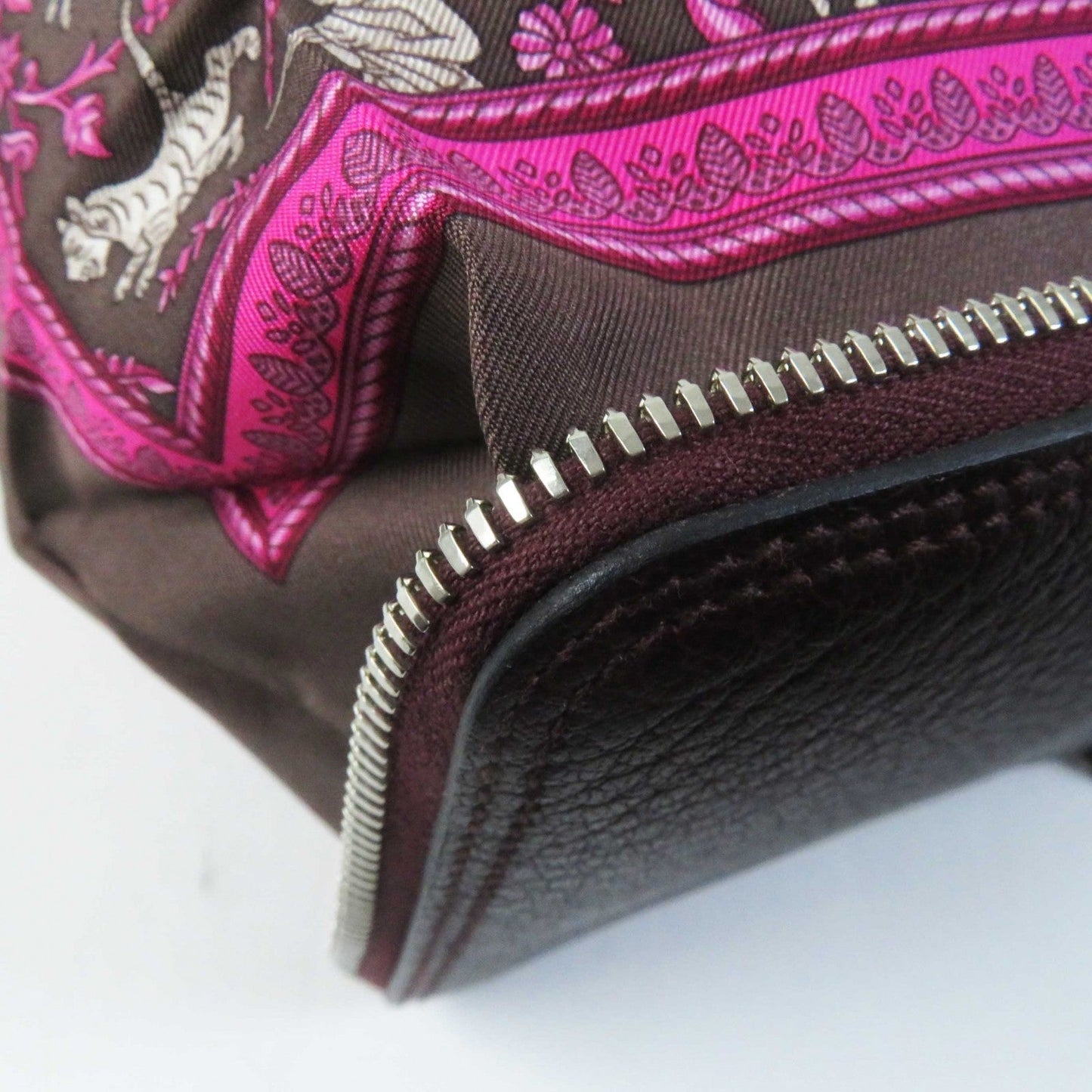 HERMES Tote Bag Buffle Skipper Silk Chocolat Silky pop Chasse En Inde Indian Hunting