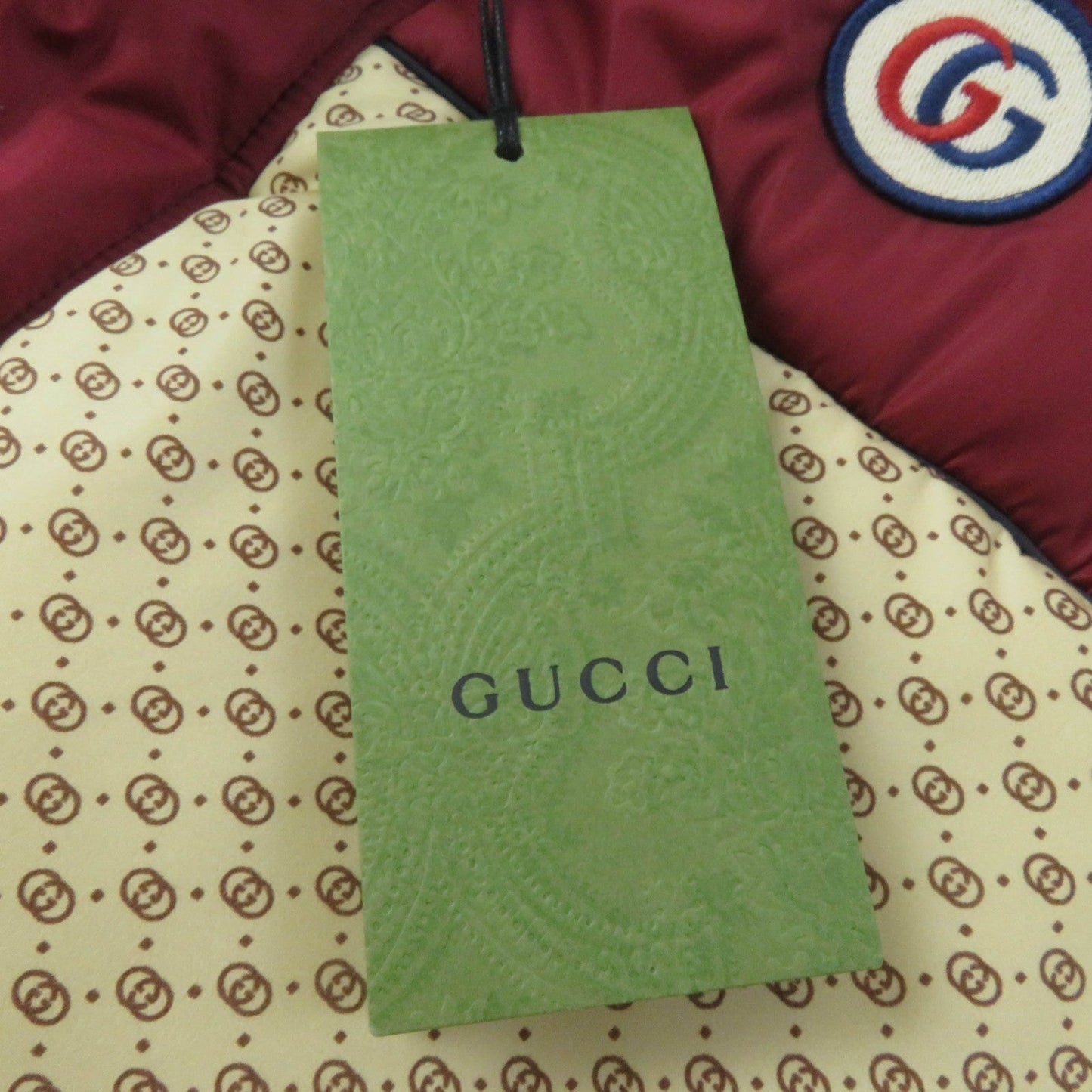 GUCCI 663279 Main: 100% nylon, Filling: 100% polyester, Part: 100% polyester, Lining: 100% nylon Bordeaux Beige Women 42 Used
