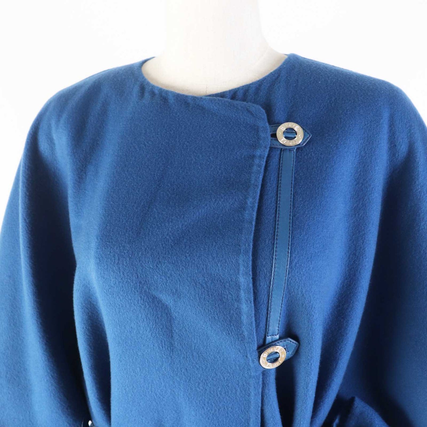 HERMES coat 2E0136DG Main: 100% cashmere, Leather: Sheepskin blue Women 38 Used