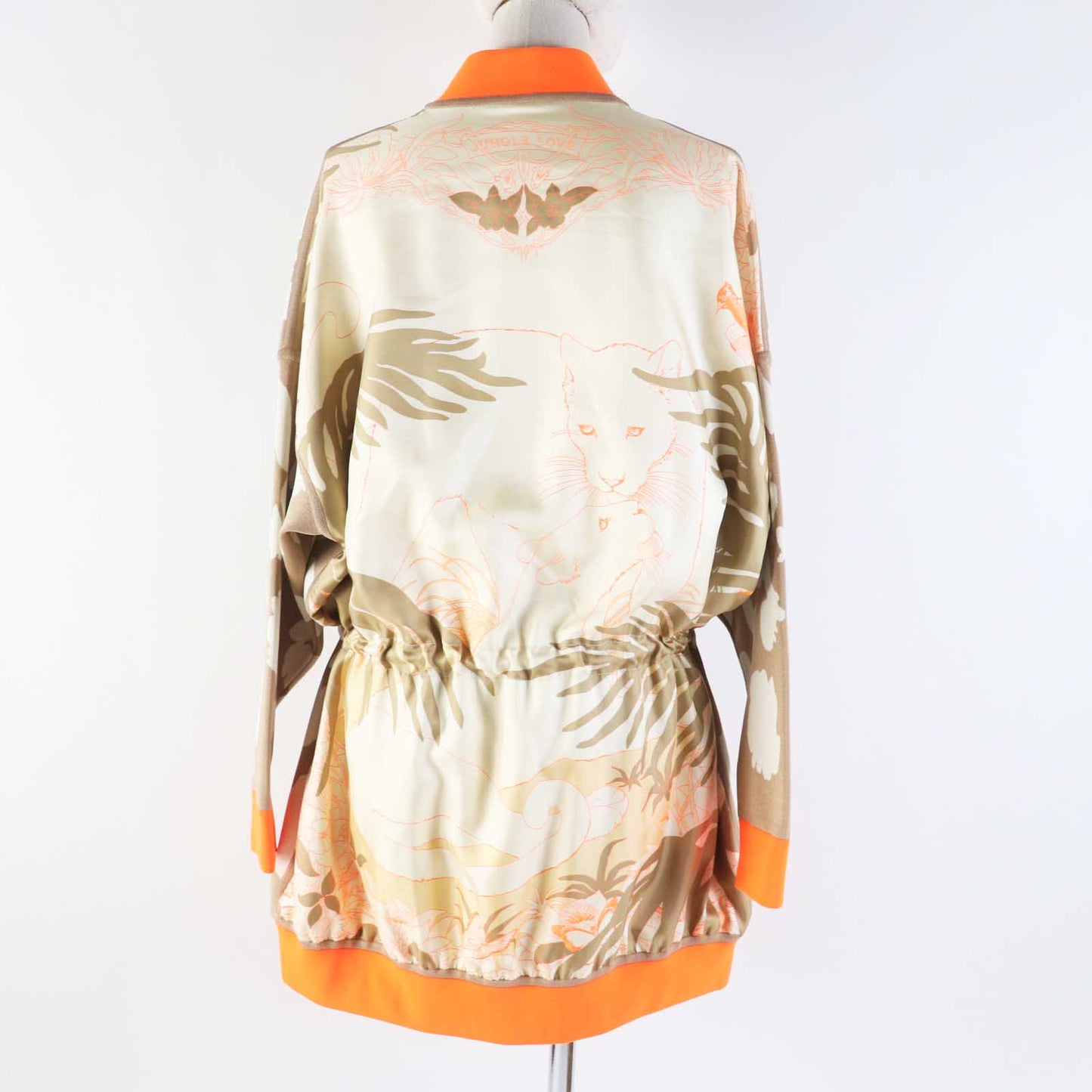HERMES 2H2816DR Main: 100% silk, knit: 51% silk, 37% polyester, 7% nylon, 5% polyurethane, rib: 69% polyester, 18% nylon, 13% polyurethane, string: 58% silk, 42% polyester Beige Neon Orange JUNGLE LOVE Women 34 Used