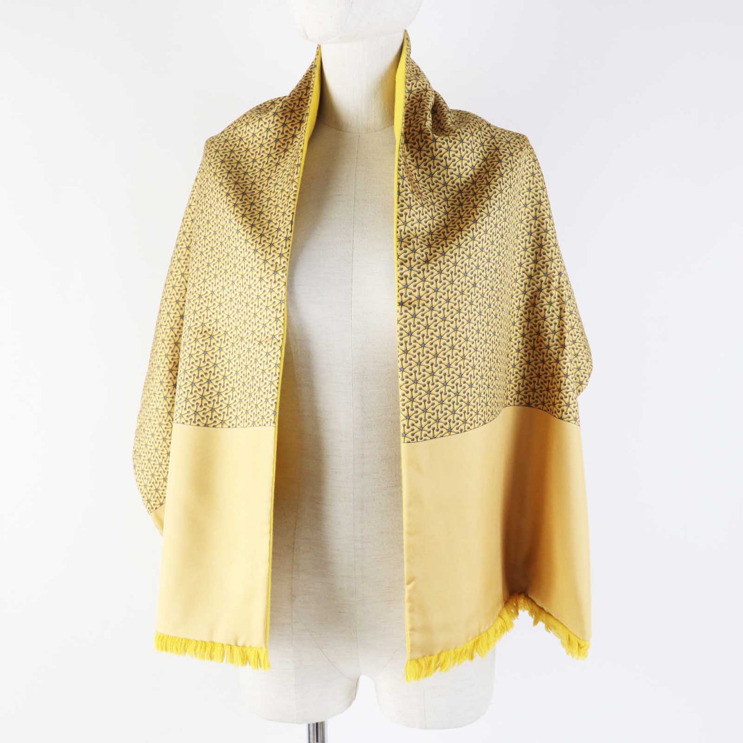 HERMES Scarf Main: 100% silk, Lining: 100% angora Yellow type Women Used