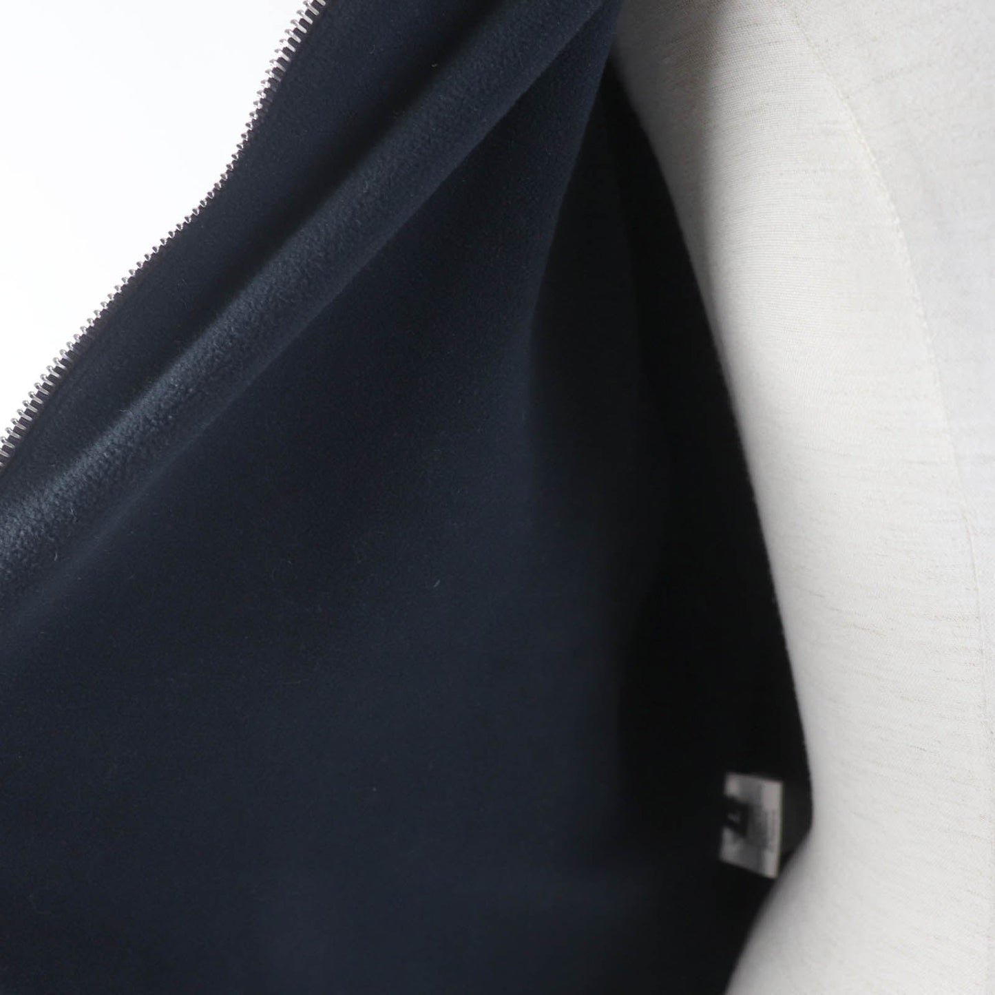 HERMES Main: 92% nylon, Main: 8% polyurethane, Lining: 92% polyester, Lining: 8% polyurethane Dark brown Women L Used