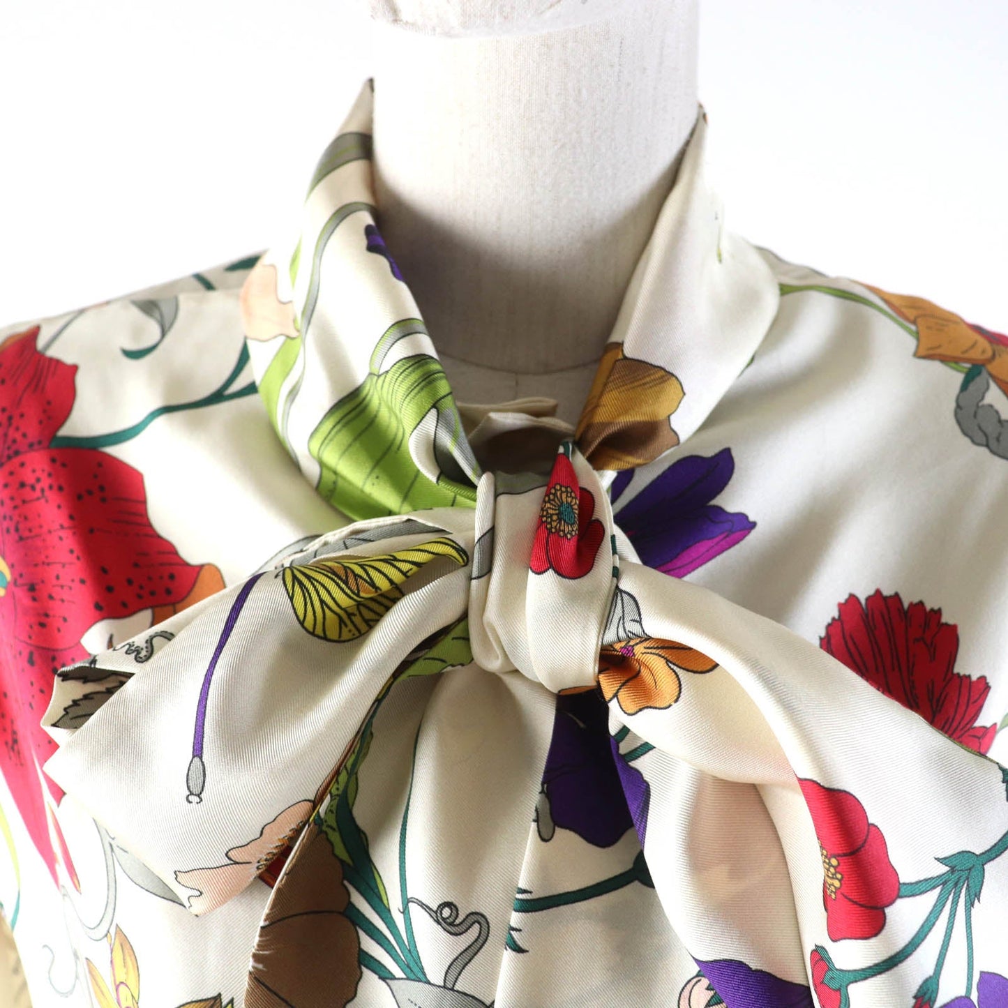 GUCCI blouse 613002 silk Multi 44