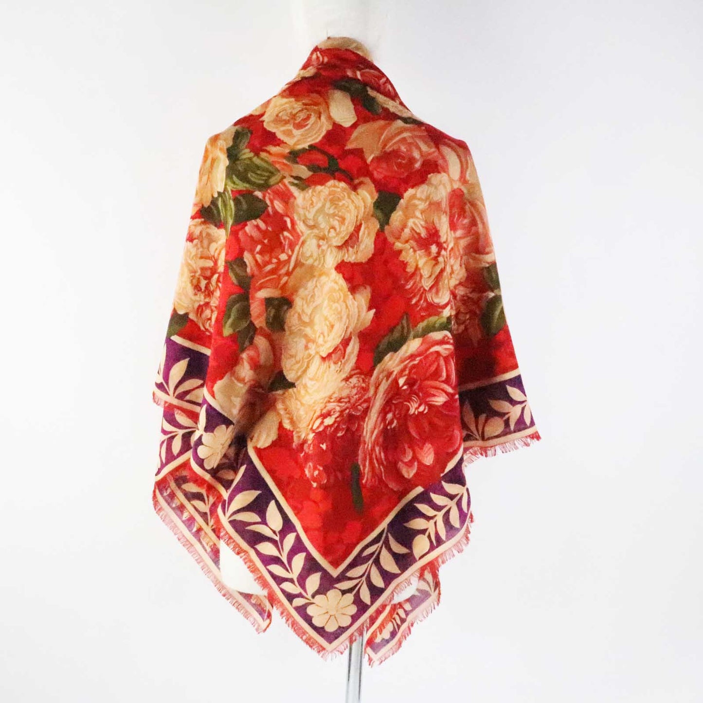 GUCCI Stall Main: 70% wool, Main: 30% silk red multi Women Used