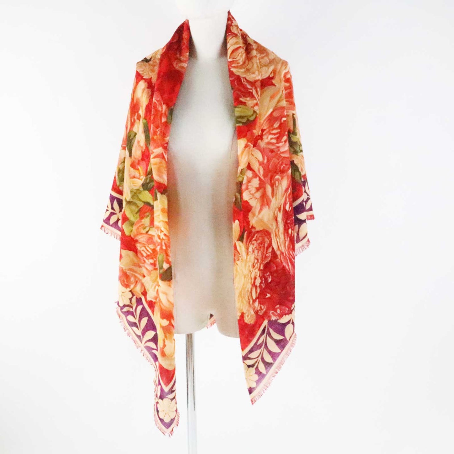 GUCCI Stall Main: 70% wool, Main: 30% silk red multi Women Used