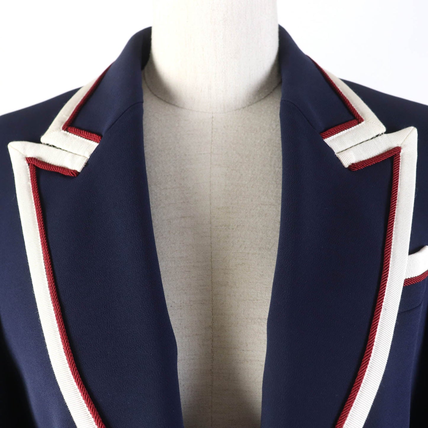 GUCCI tailored jacket 523859 Main: 97% rayon, Main: 3% polyurethane, Part: 100% polyester, Part: 50% cotton, Part: 50% rayon, Lining: 100% silk Navy Women 42 Used