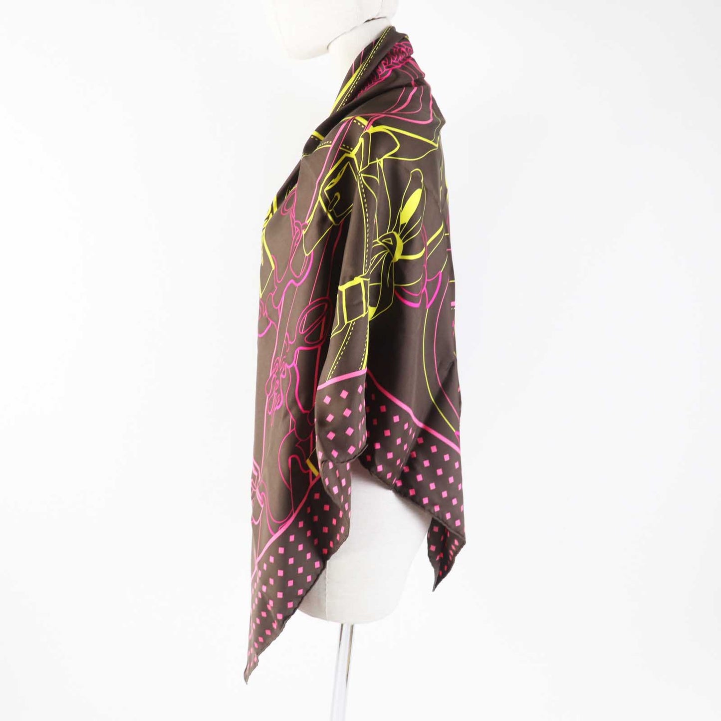 HERMES Stall H571828S silk Maron/Jaune POINTE TWILL Morning walk
