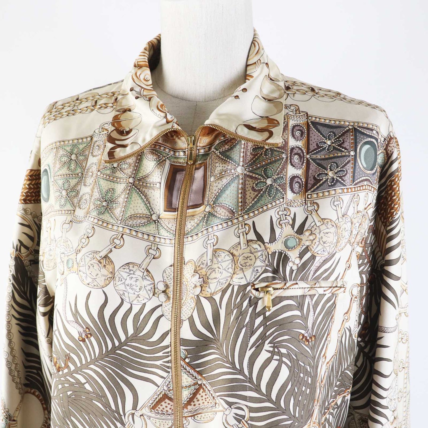HERMES Main: 100% silk Multi Margiela period TERRES PRECIEUSES Valuable place Women 40 Used