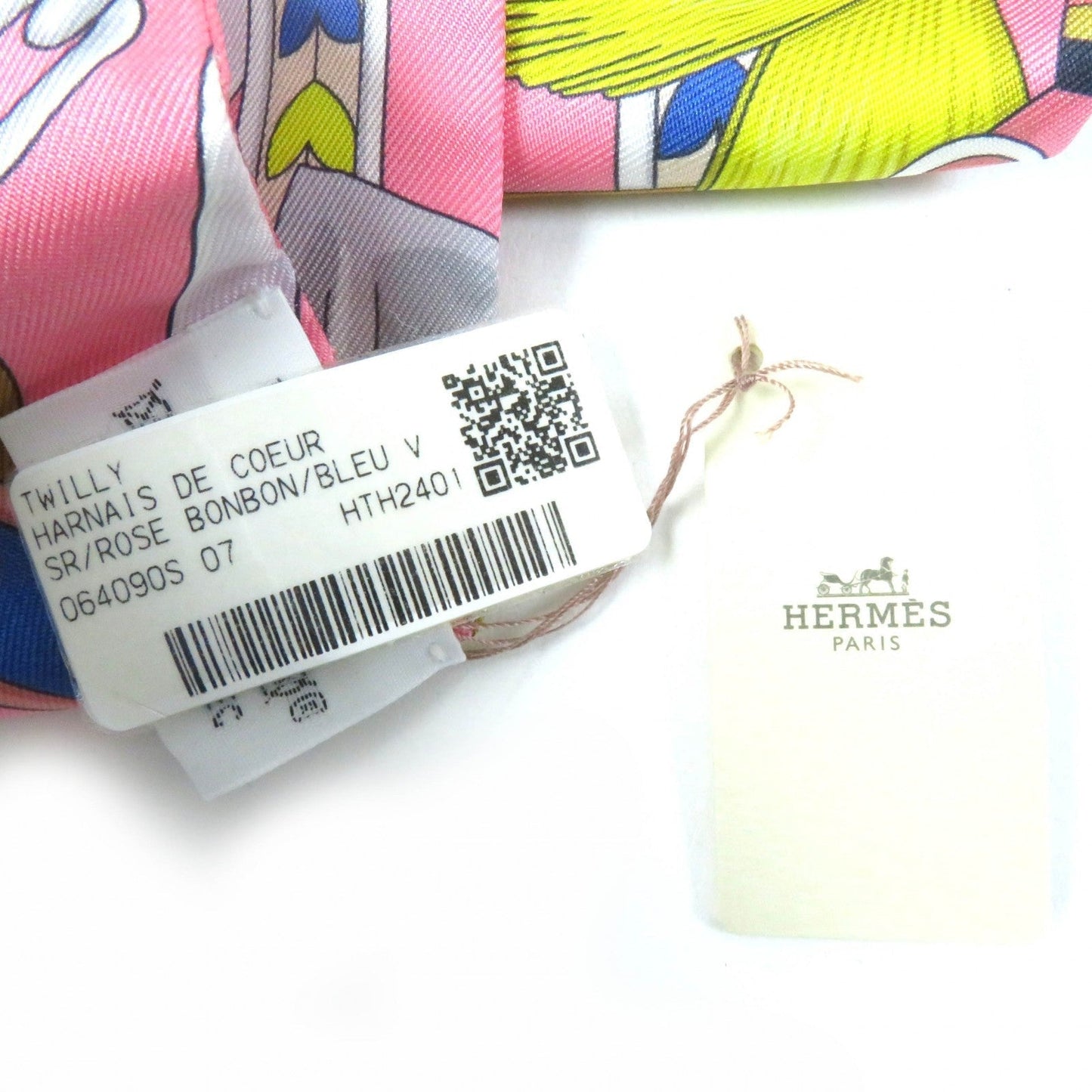 HERMES scarf silk Rose Bonbon/Blue Vif/White Twilly Arne de Coeur