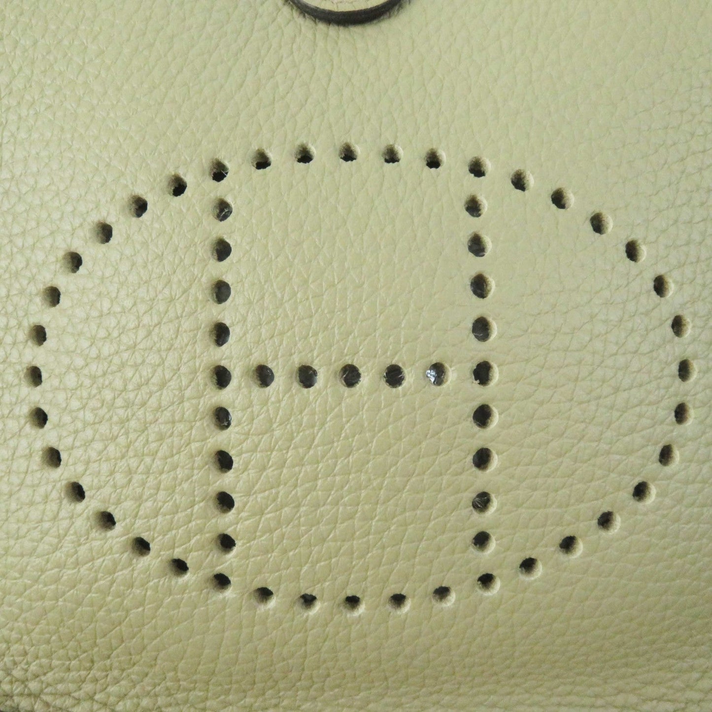 HERMES Shoulder Bag Taurillon Clemence Beige Alpha Evelyn TPM